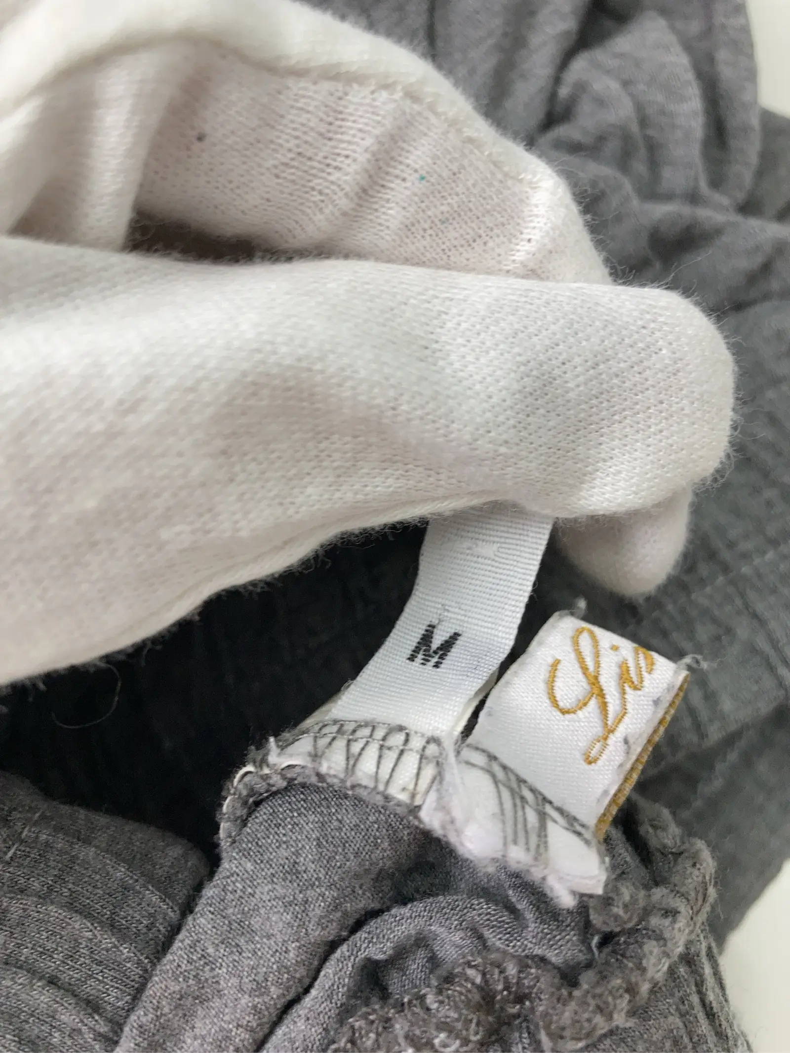https://r2-worker.digdig.jp/product/cd6dad68-0a17-4e3f-936f-359fdbbf7640/fb938a3d-0c2a-4719-973c-bf1fc3b0dd68