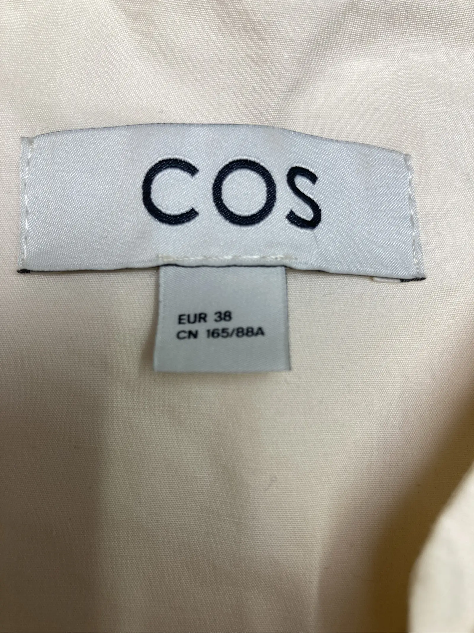 https://r2-worker.digdig.jp/product/cdf8cc03-0778-4884-932c-869387fe3cf2/7dfe9f35-1254-4683-8258-e5ecc278147a