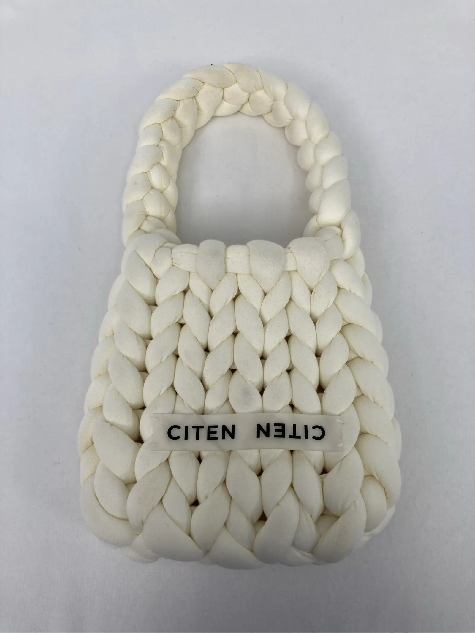 https://r2-worker.digdig.jp/product/ce2bbc23-dd88-44b9-800d-bbec25b1e721/fd4fb616-633a-4570-979d-adf5bd0b2ad6
