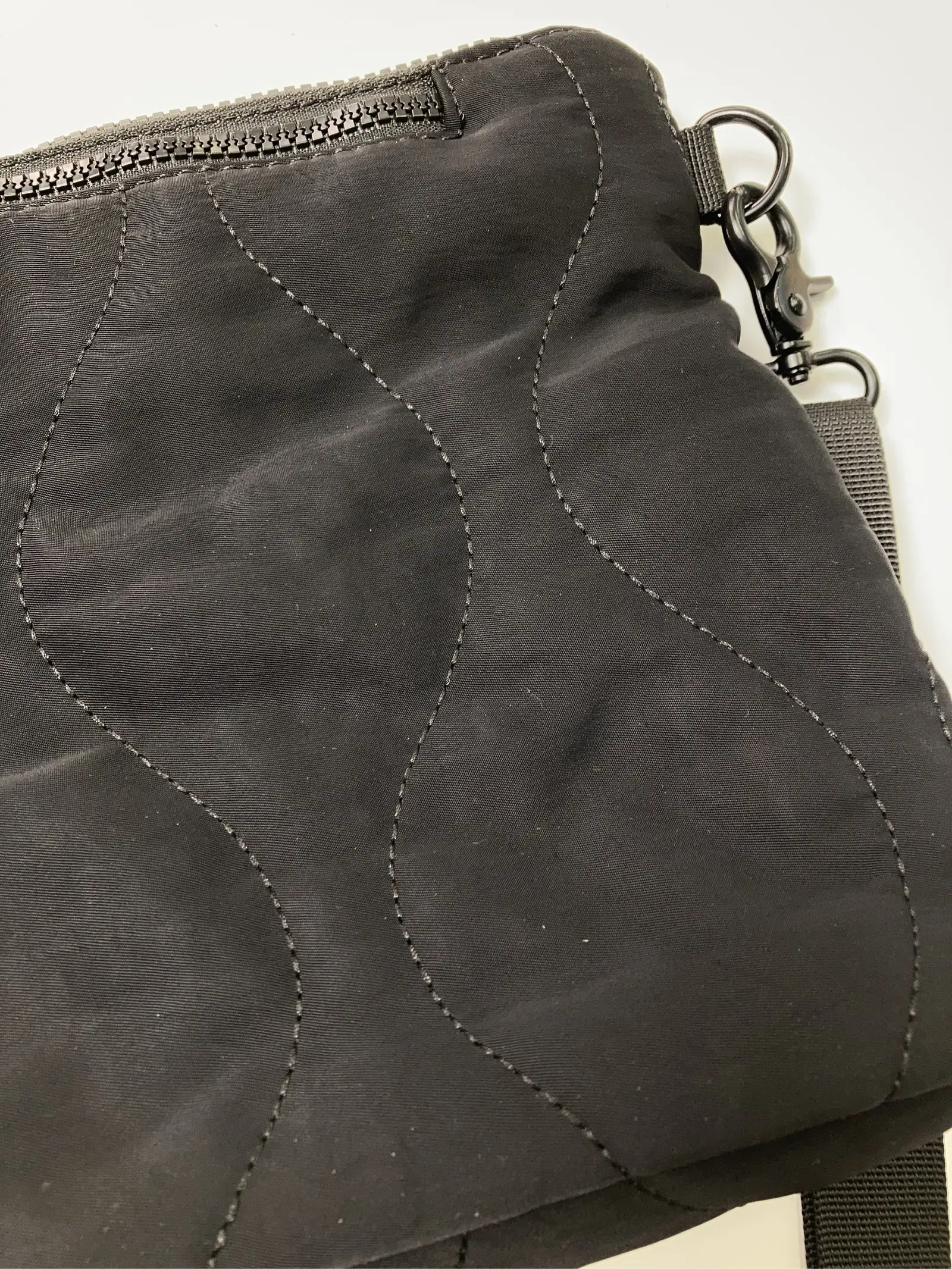 https://r2-worker.digdig.jp/product/ce5e7da0-62f3-447b-875c-686c81a8828c/8ea49d9e-80f1-4415-997a-ec49e08c94b6