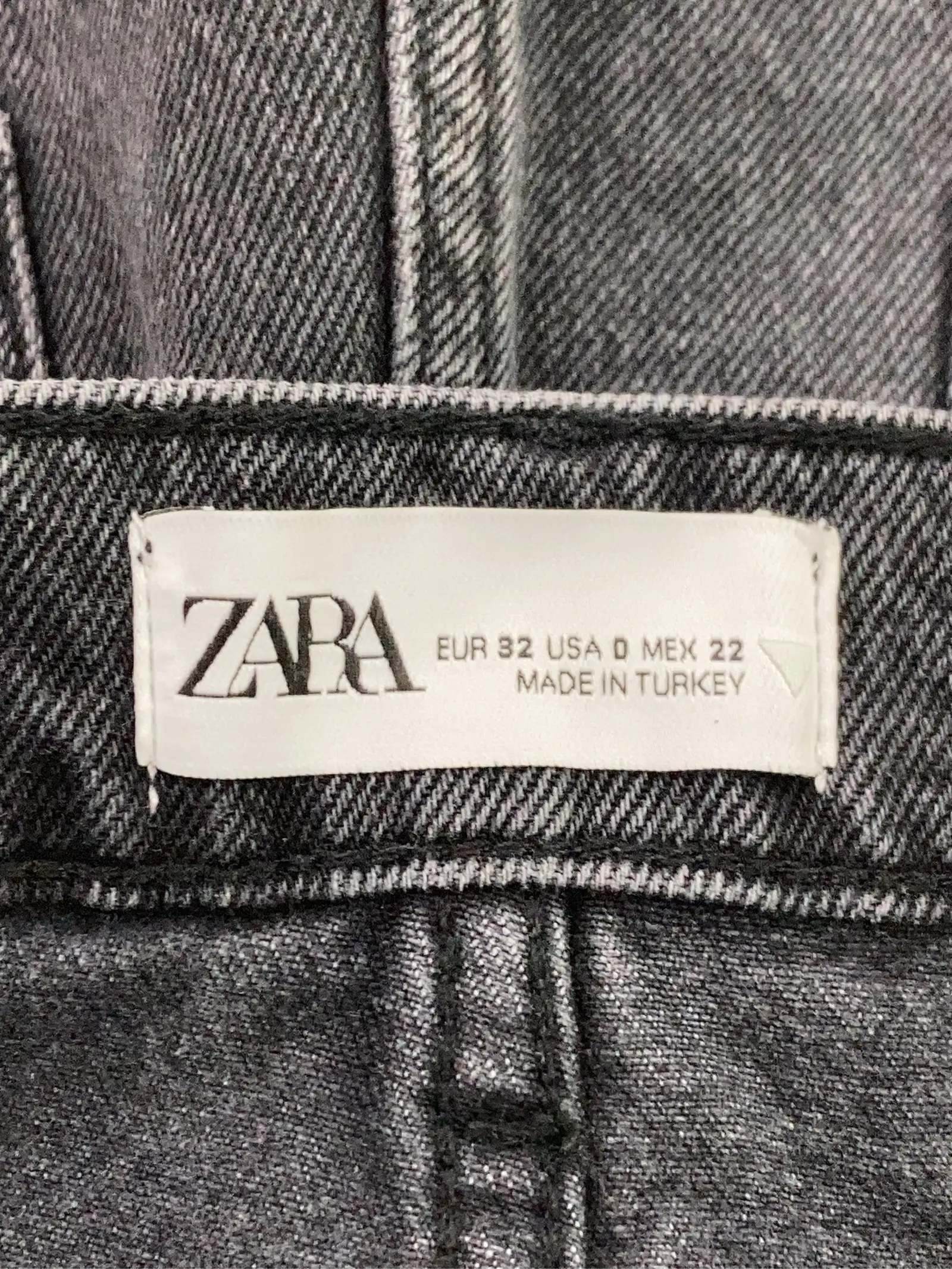 https://r2-worker.digdig.jp/product/ce7fa4df-9860-4ba8-9115-50dd929b9a25/709c6198-0579-45f0-a169-39d086a3da81