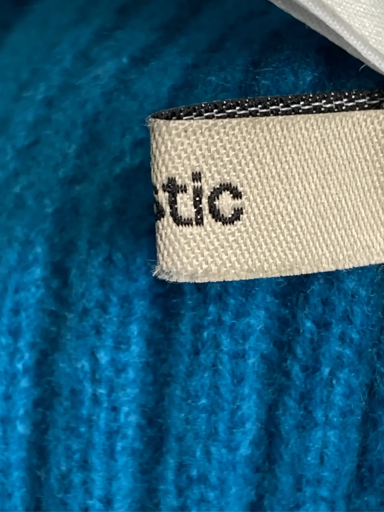 https://r2-worker.digdig.jp/product/ce902f50-2a20-49b6-8dca-3de5d6ebfa44/b6280a70-05a3-4e28-8353-15c5998eaaff