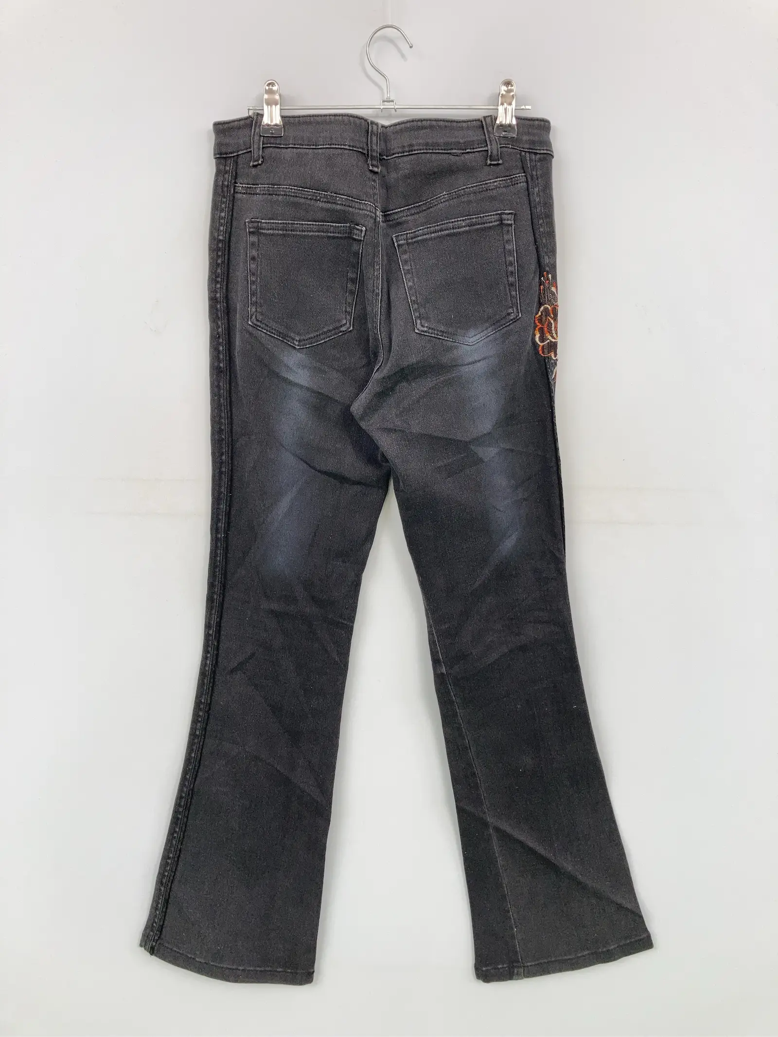 https://r2-worker.digdig.jp/product/cead7ecf-6a4b-42b1-a871-9f4526b4c994/539ffdb8-9ab9-44f8-b010-de8d08e8276e