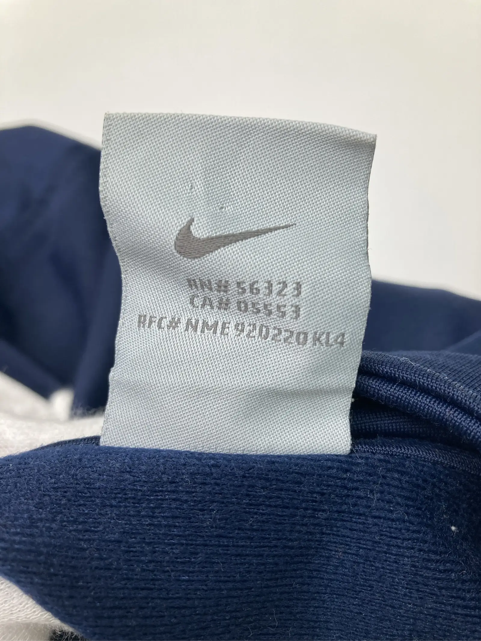 https://r2-worker.digdig.jp/product/cec43dc3-78d4-4d12-b687-ff1a2b34bbbe/2f2c1f91-bc42-42d8-9875-eb3ce5fc0d08