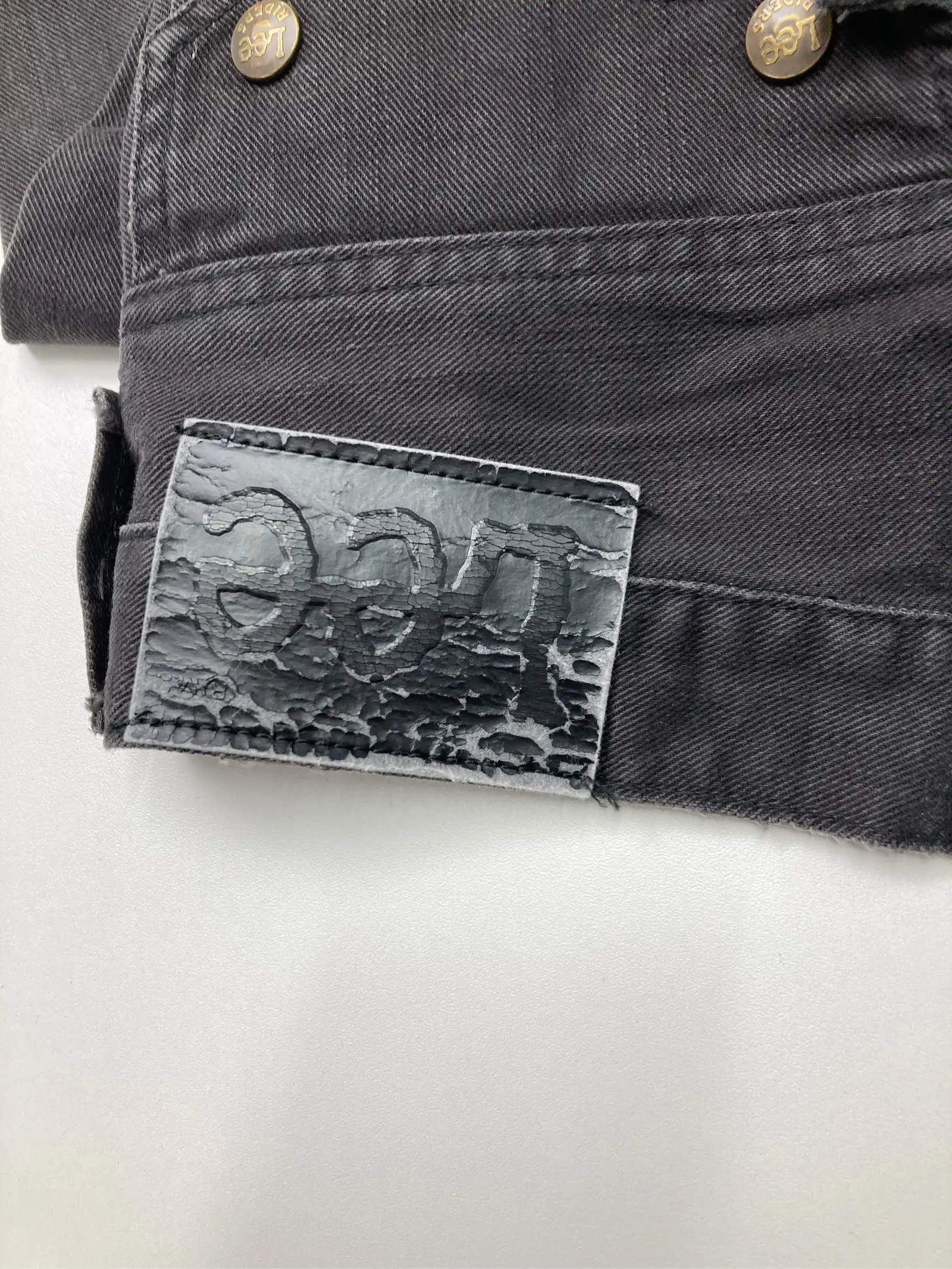 https://r2-worker.digdig.jp/product/cf1ed7da-4db9-4fbe-85f6-5d352b4eb7d3/61d2ed56-f87f-4d48-a529-13ca835ebd5b