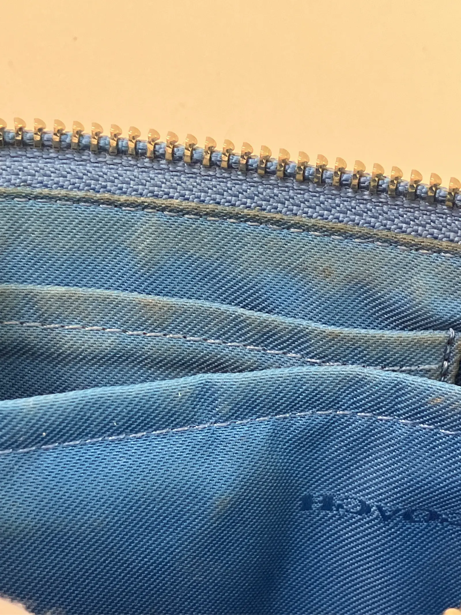 https://r2-worker.digdig.jp/product/cf205bf6-fdce-4ddc-abe2-627cf761094f/d84d1c35-c8a3-417a-bea2-a7530bb02105