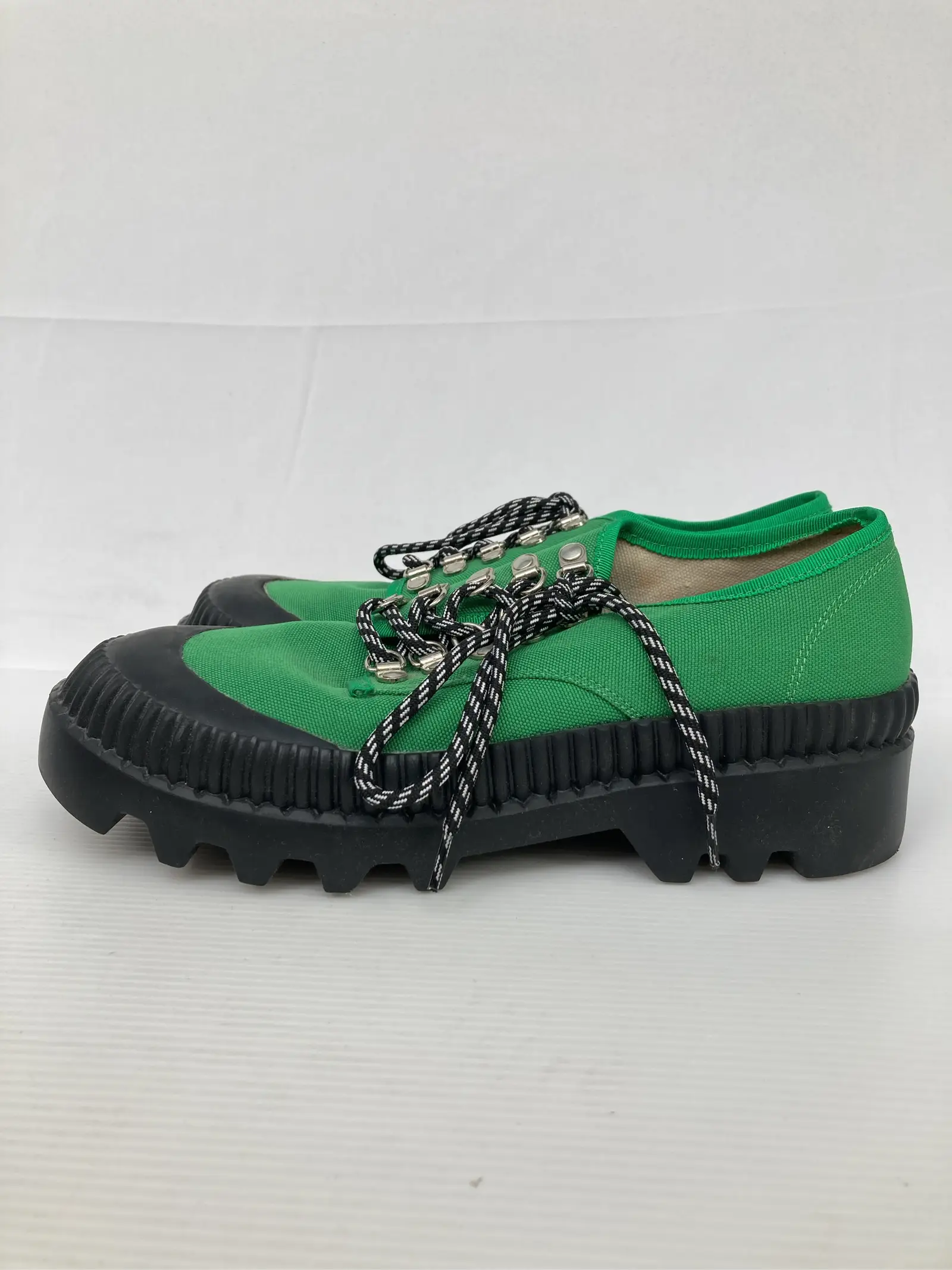 https://r2-worker.digdig.jp/product/cf6dcdc3-710a-4852-a348-d57c12562a8a/2933a99b-ce5d-4575-9731-7c9eed38fdb5