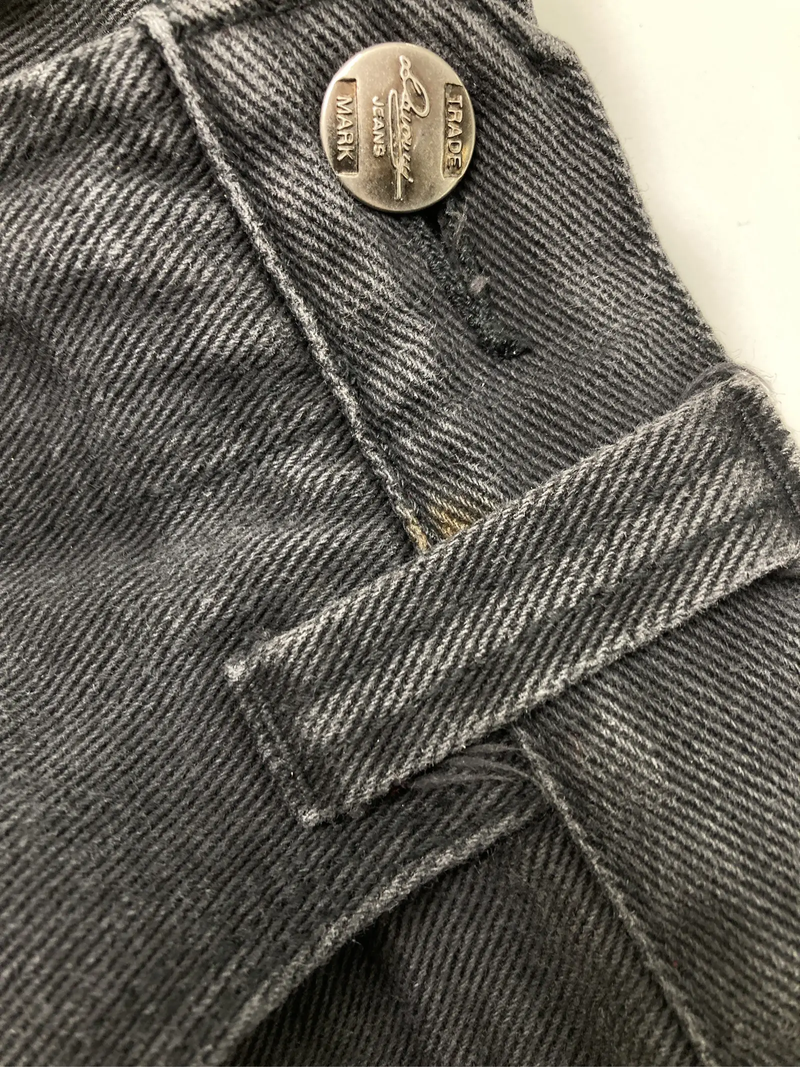 https://r2-worker.digdig.jp/product/d02d4730-02d2-4379-9c16-b8cf4607c2a2/8c5c5cd8-ed53-4424-ab3d-67281d6269d0
