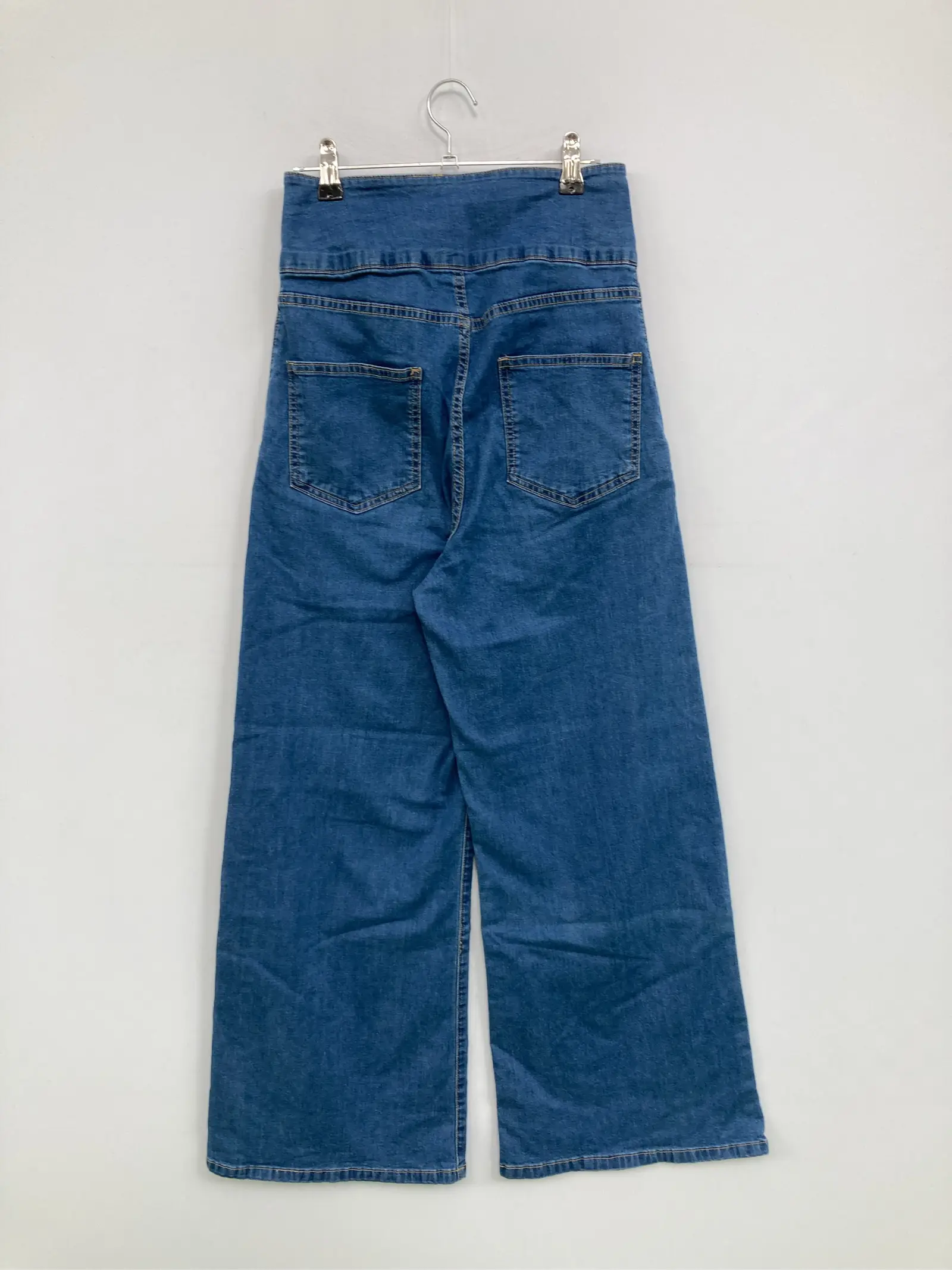 https://r2-worker.digdig.jp/product/d05aac57-2a20-4197-960e-7ab4020759f1/c1841e17-d71c-46e8-a95b-d24aa489ed97