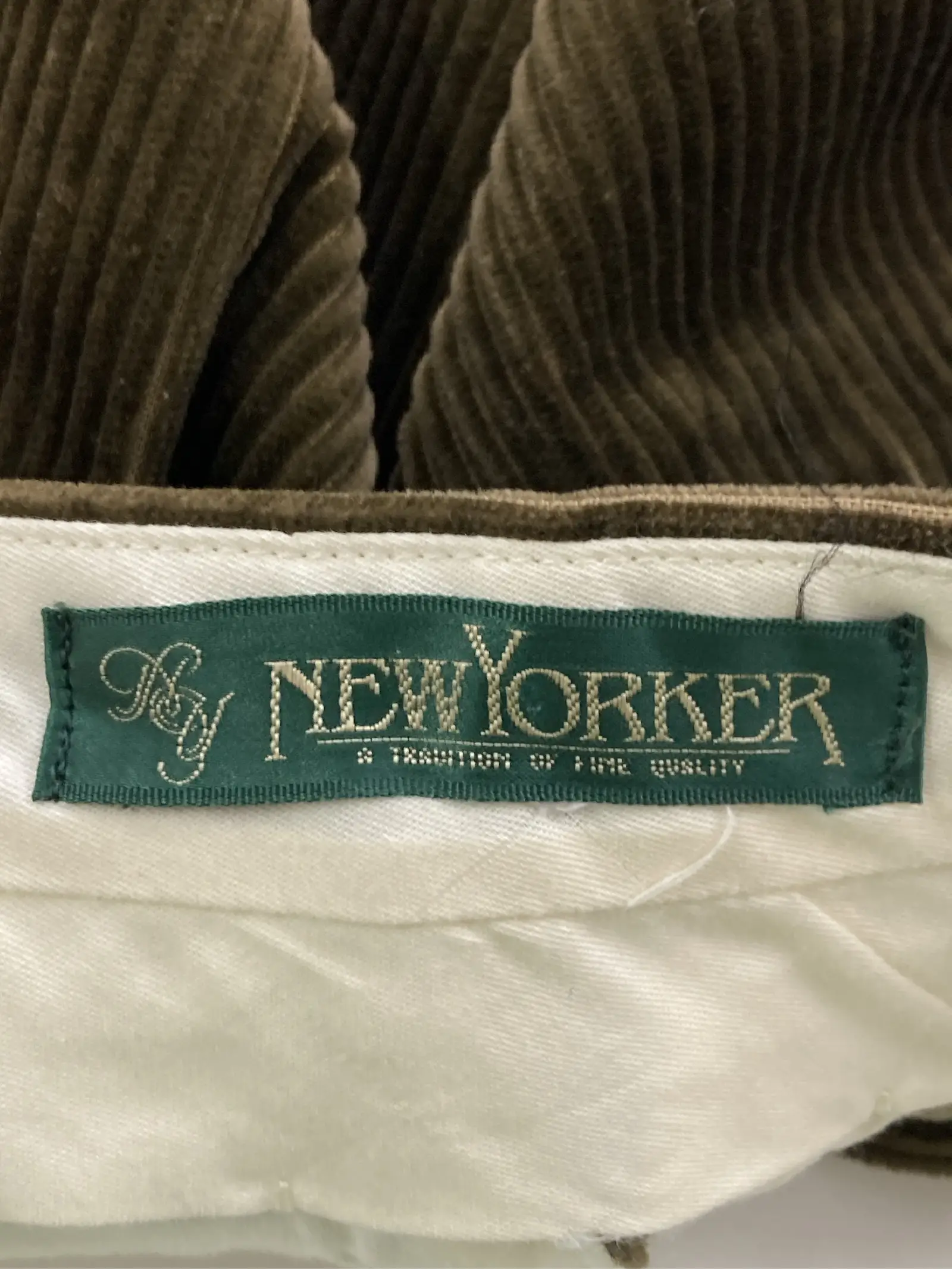 https://r2-worker.digdig.jp/product/d0a8fbf7-4ff4-47cc-a94d-96249b1b918f/0e9e256c-6518-4a97-b2fd-cae72ad5da00