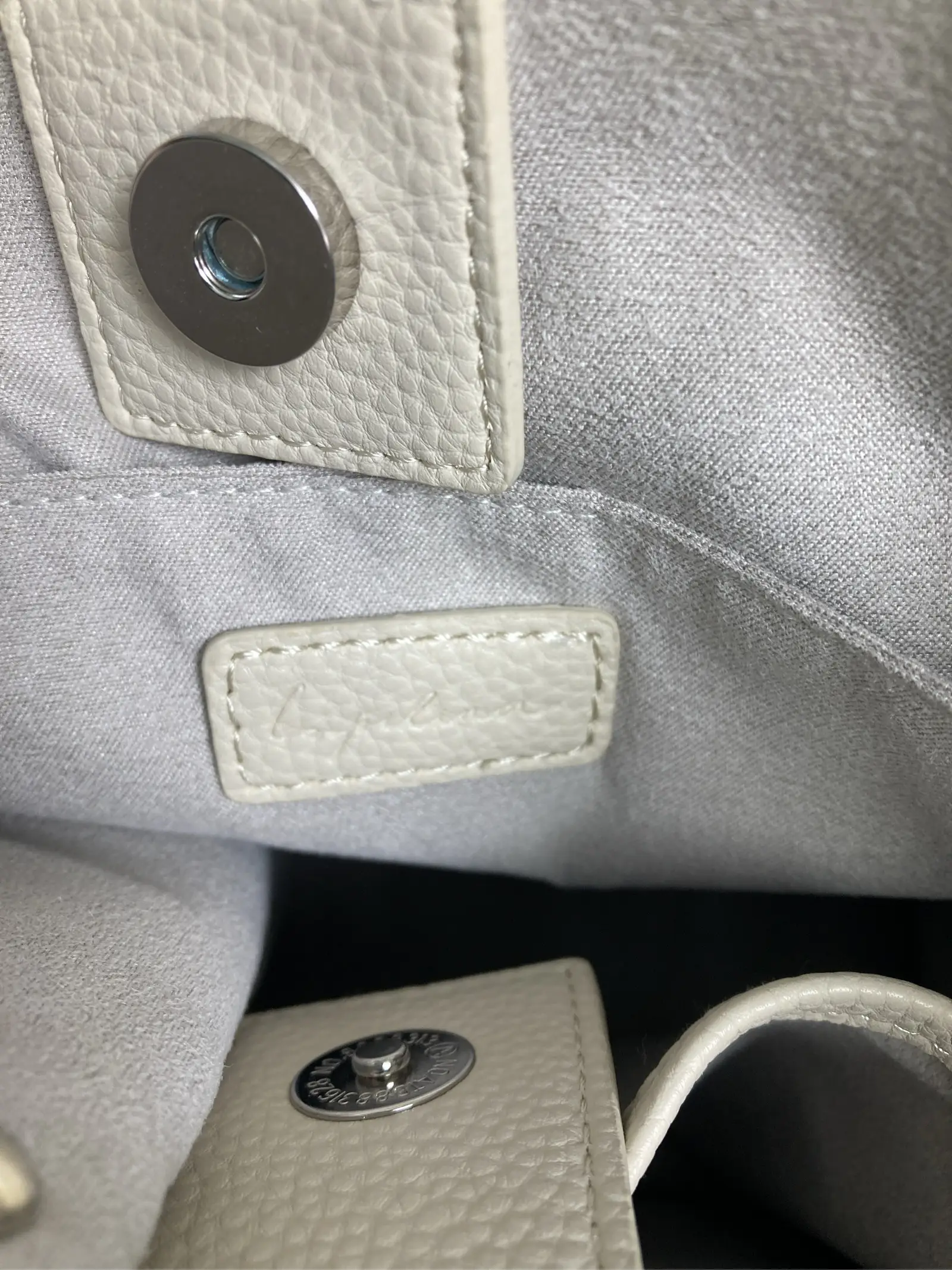 https://r2-worker.digdig.jp/product/d15e9254-0bae-48da-b2aa-750350bb8dc7/5a5a8c6b-984b-4707-a5bc-41f9c966e89b