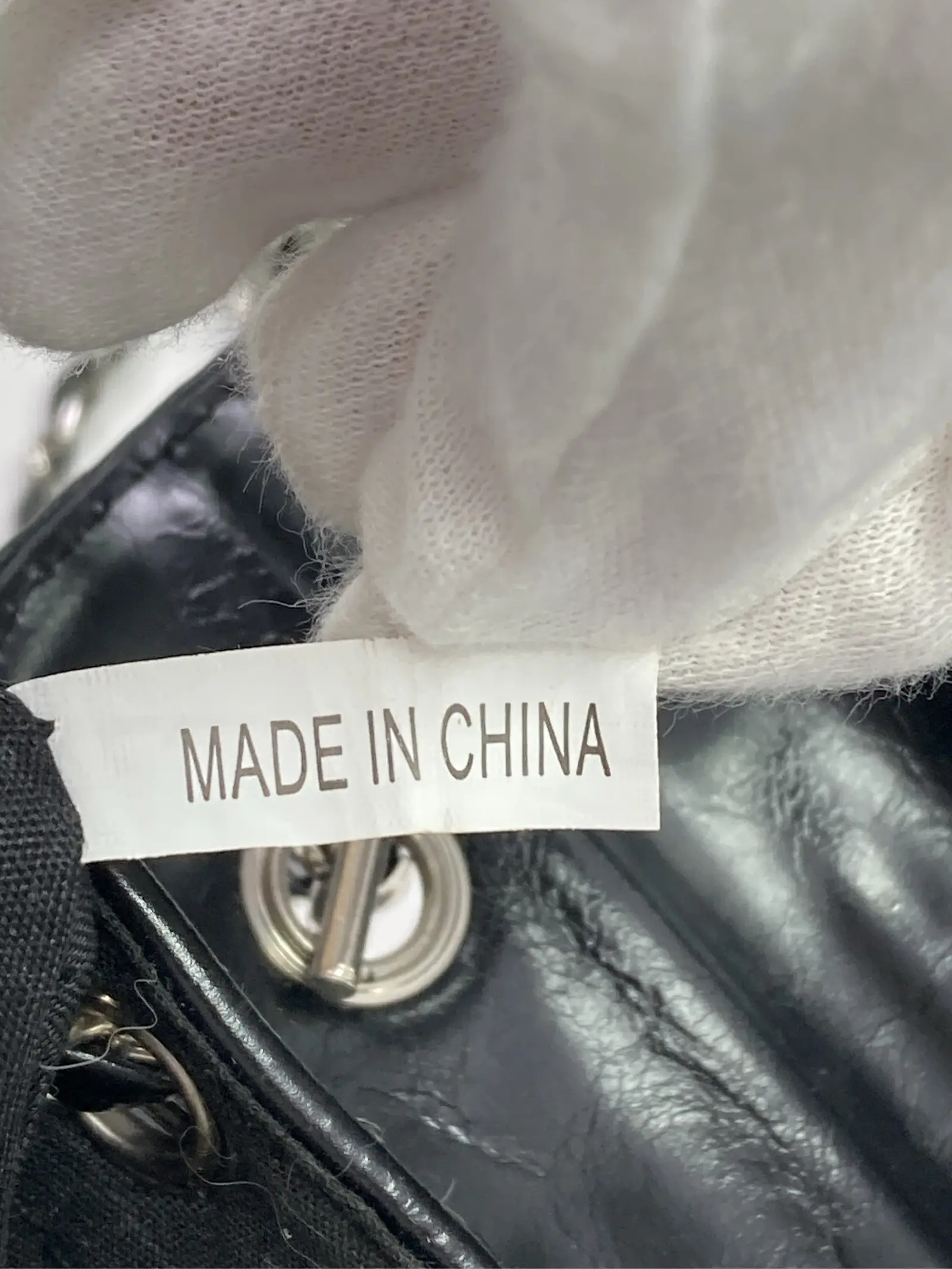 https://r2-worker.digdig.jp/product/d1656021-cc5a-4f47-be2c-440823c1019c/c70c6e33-5728-4267-aab0-f32a0fc42a52