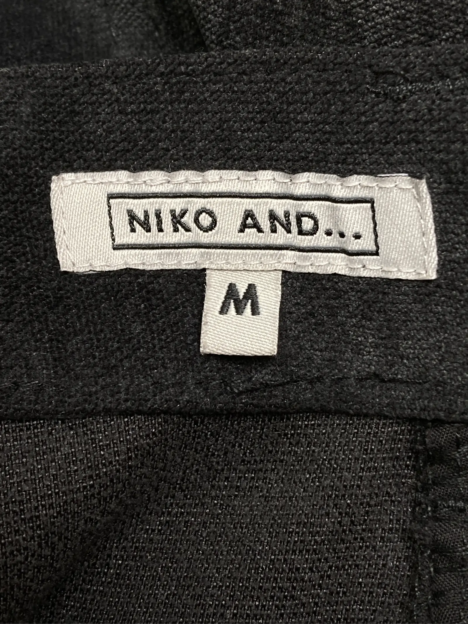 https://r2-worker.digdig.jp/product/d1b75397-8136-44c4-ad96-efe661f3da0d/c7a6956d-350f-4c15-93b7-2a2a2cf87e9d