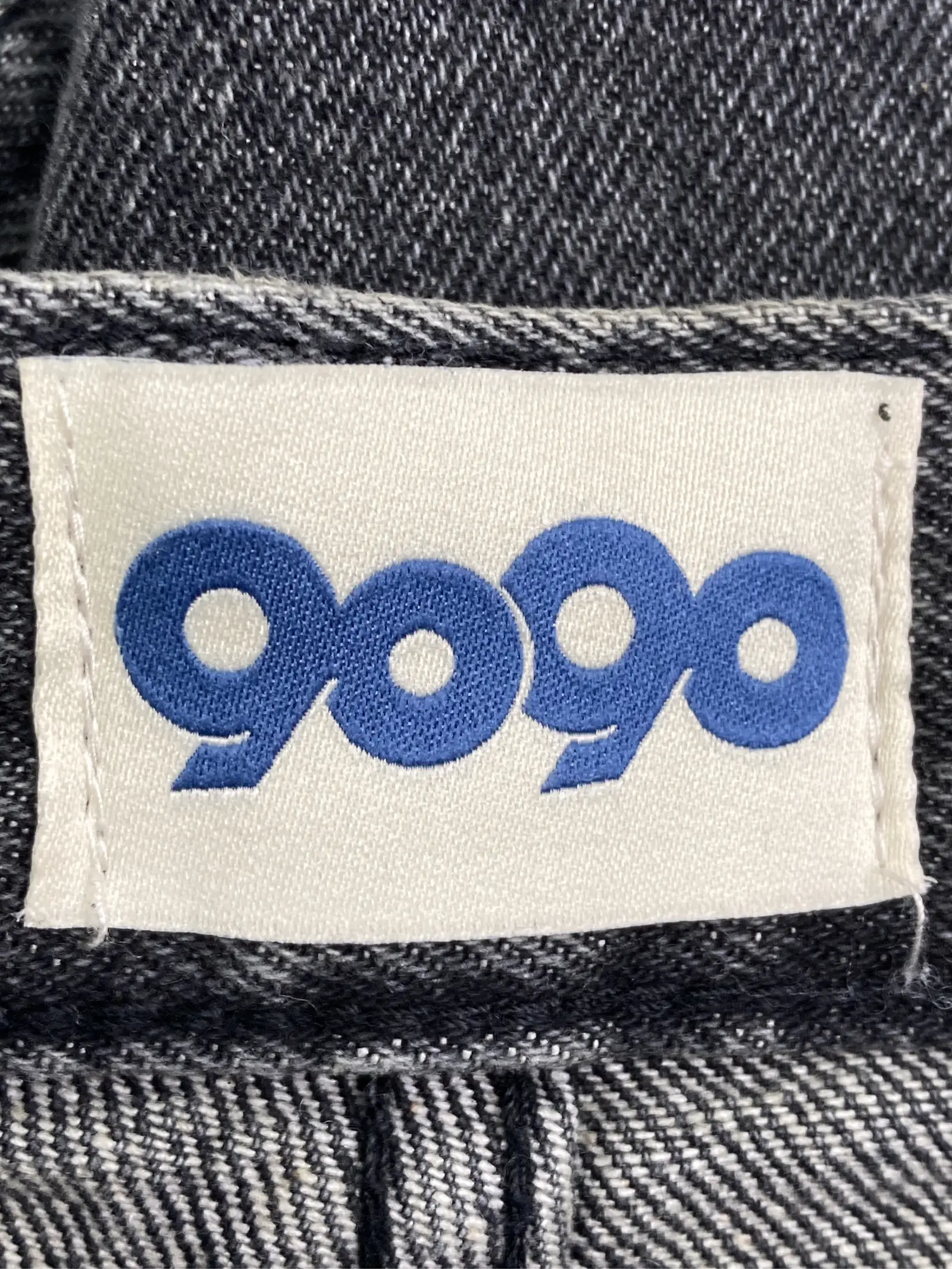 https://r2-worker.digdig.jp/product/d1c20871-3cc6-408a-ba5d-36a93fb0e6d9/4d5de07b-9e1d-4545-bc23-32c91eab1eed