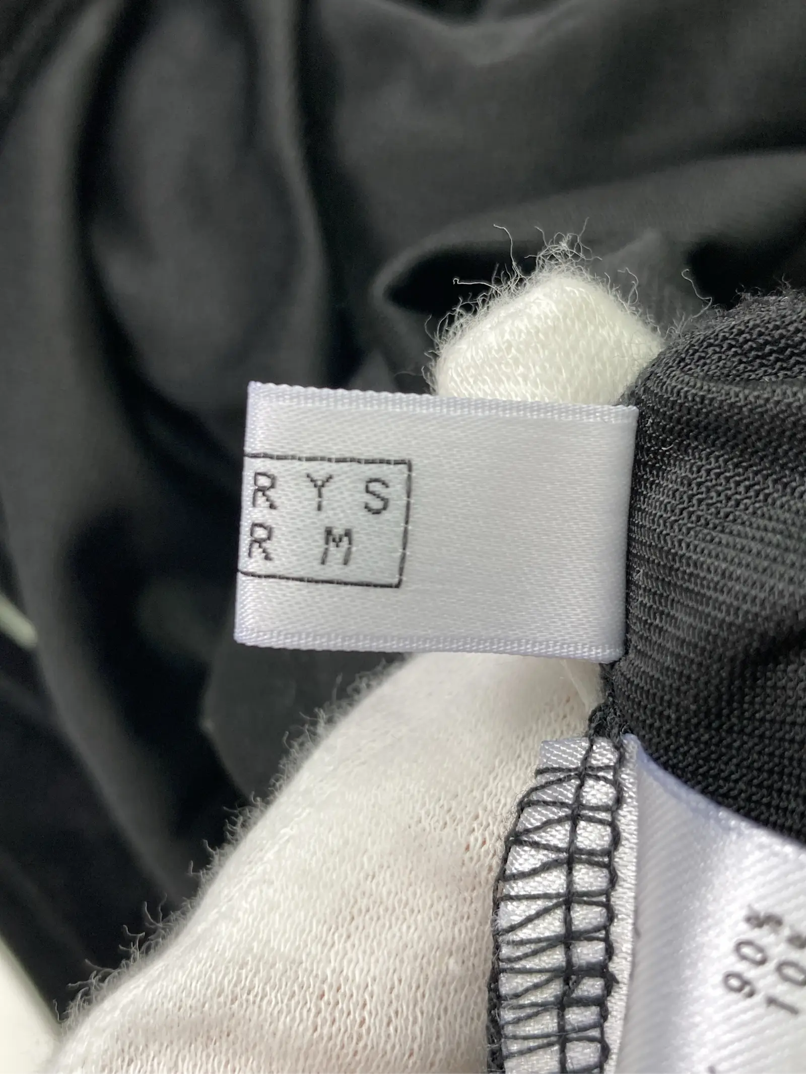 https://r2-worker.digdig.jp/product/d1de1ba4-e3d6-426b-90a2-bc325262f691/e619d71e-5fe4-46ca-8aed-db8fdd42d7ff
