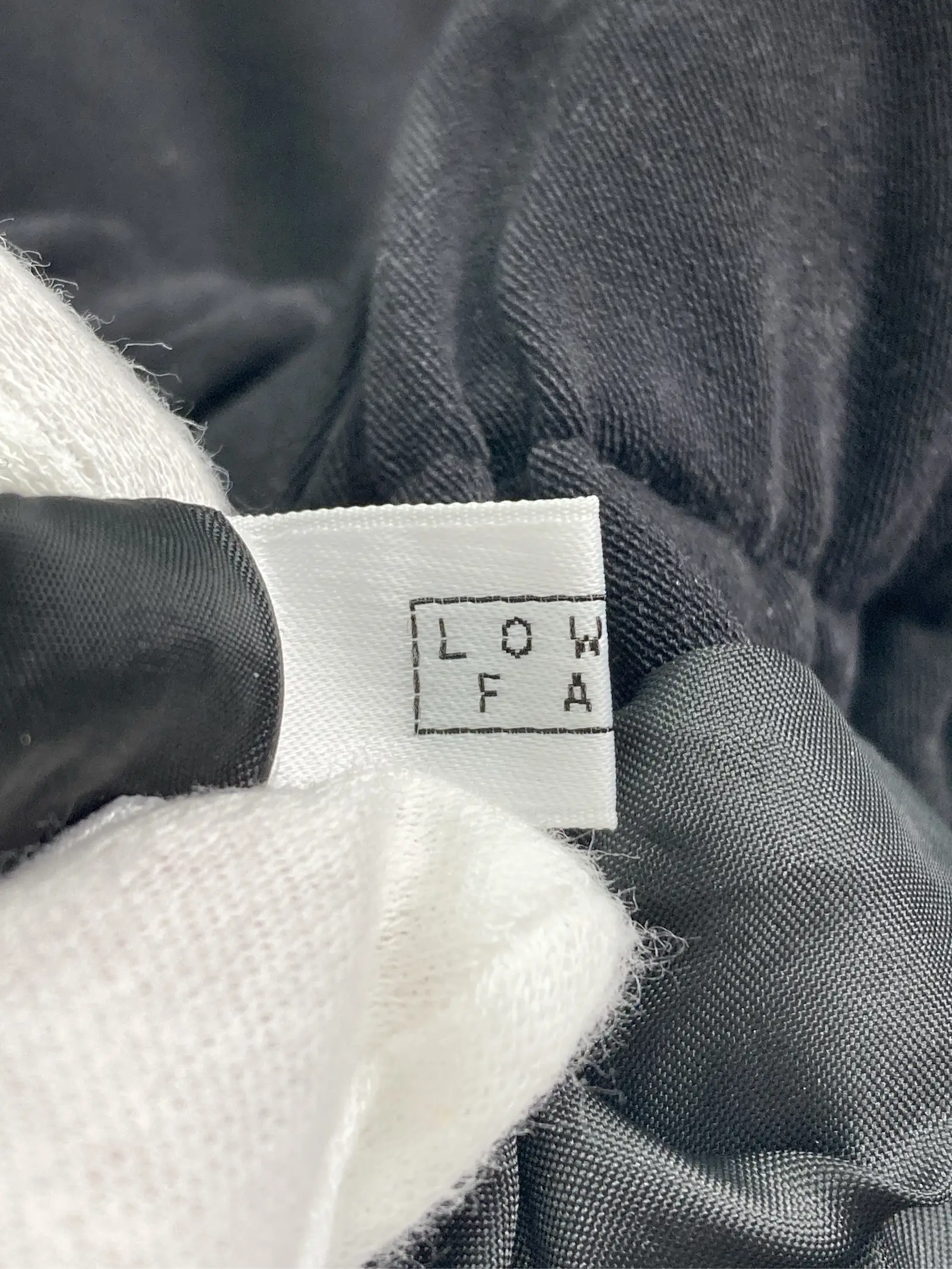 https://r2-worker.digdig.jp/product/d1eee57c-ac36-43ab-9a7e-2b63b1e06694/5d38b18e-1b36-4965-b9c1-50ff1b4268ef