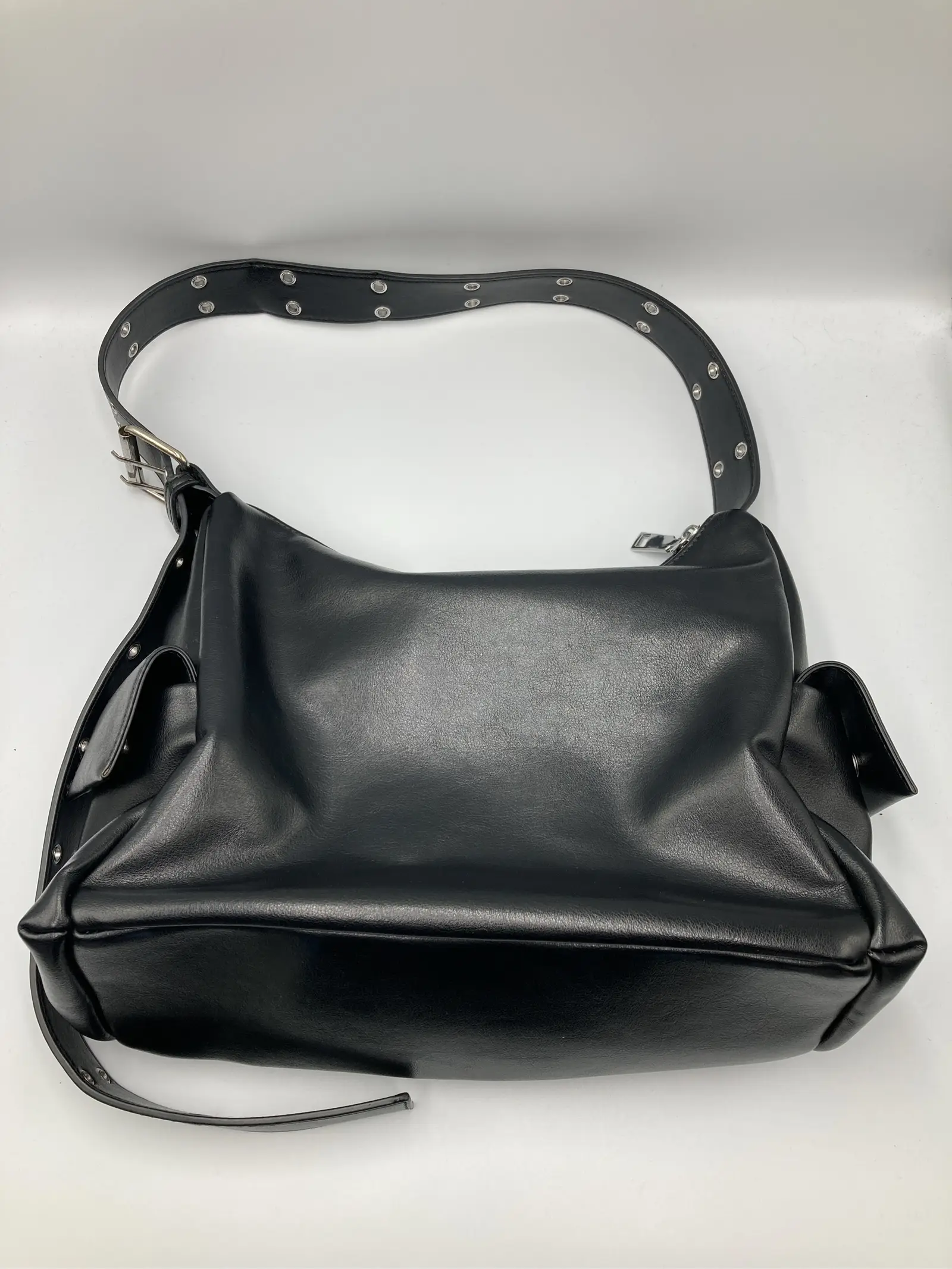 https://r2-worker.digdig.jp/product/d1f21ccf-5224-4854-a33b-e9b8bf9b1b23/84bc6de2-5e8c-425d-822f-5452289ae31a