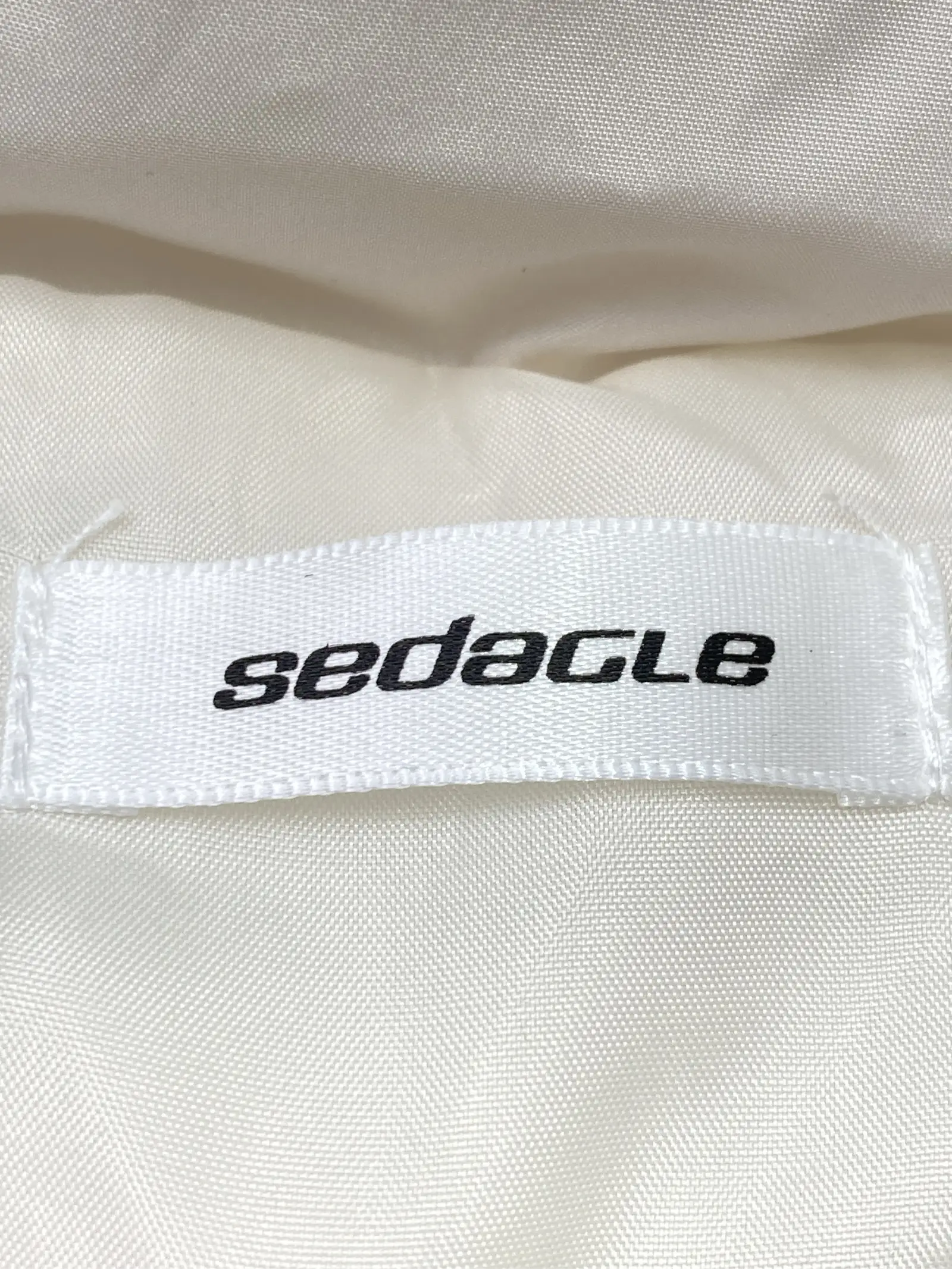 https://r2-worker.digdig.jp/product/d1f6c1d3-0579-4944-a79d-19a8ffb3cf3d/1bf9622c-a84e-4cca-874c-8cc816e5eda7
