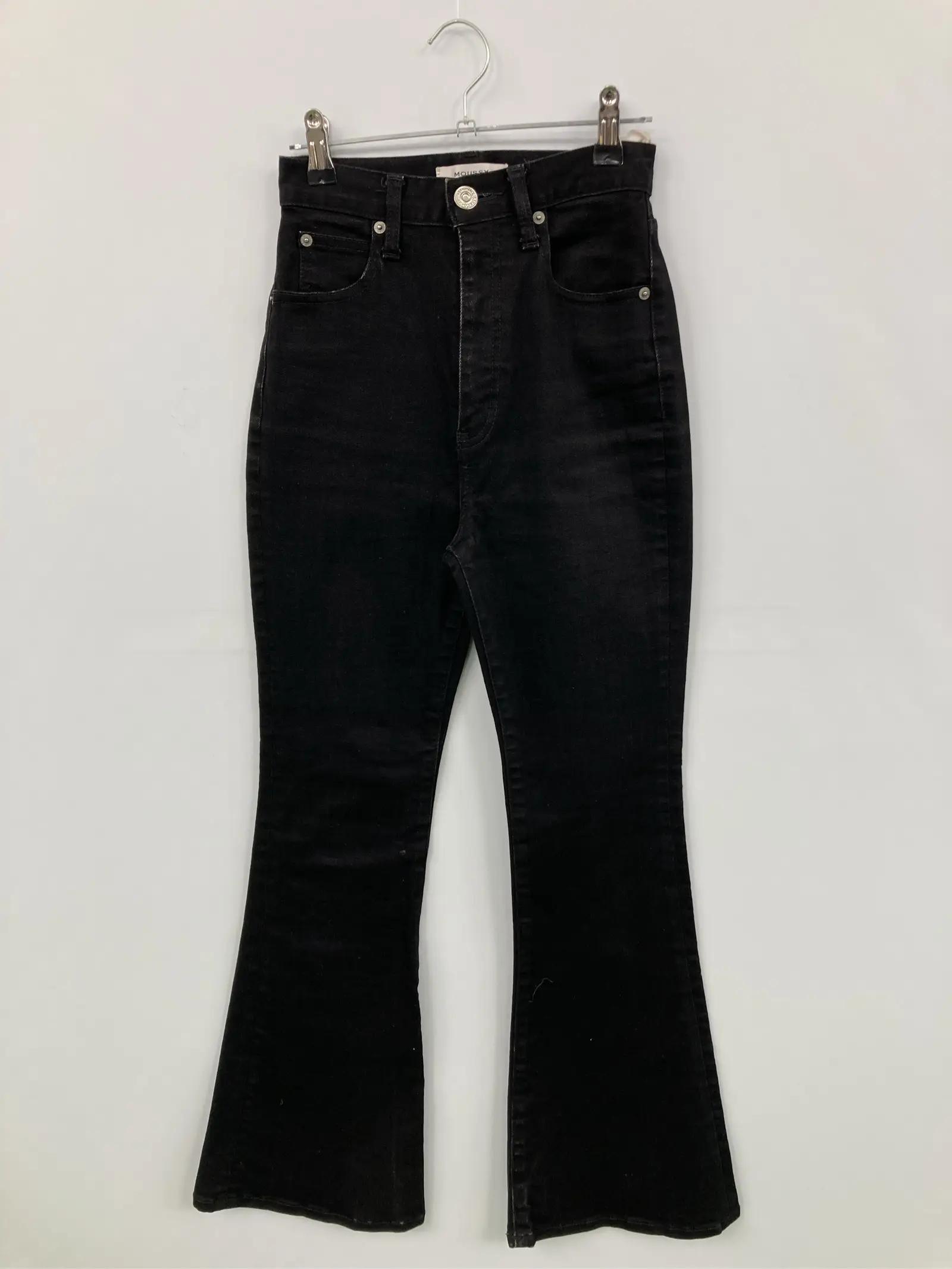 https://r2-worker.digdig.jp/product/d20455c1-b506-40f5-82e1-037984aec527/c40faecd-096a-4ac2-8e8a-acf49a077599