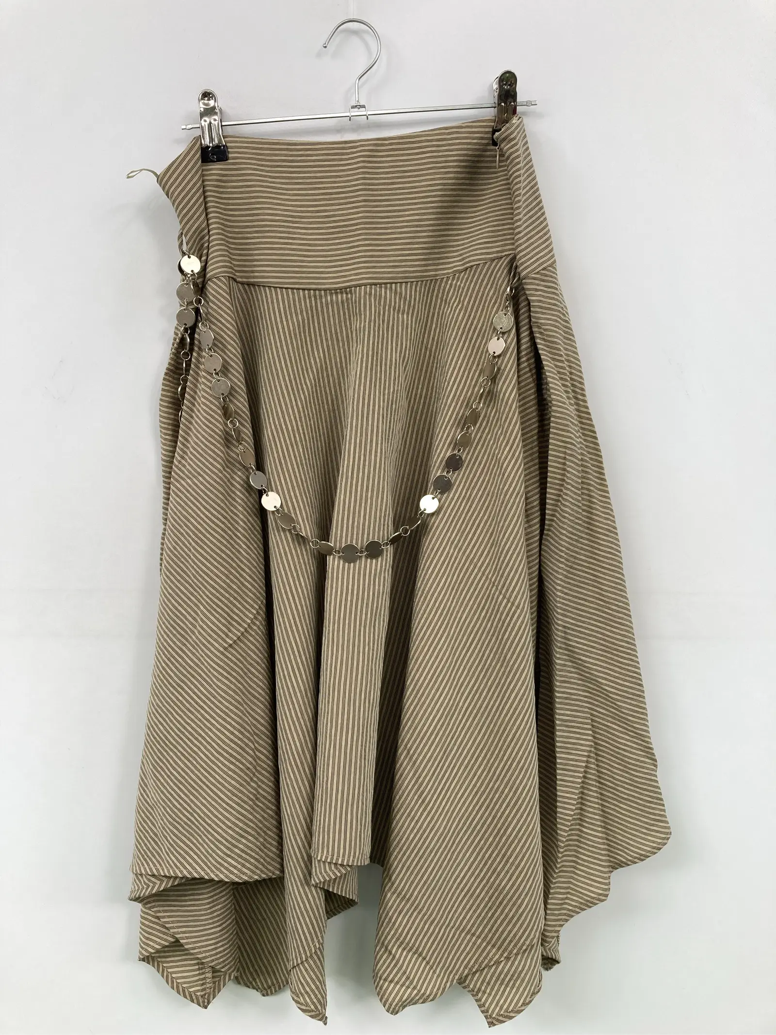 https://r2-worker.digdig.jp/product/d214c186-f4d9-404e-9ae1-93cb4c45b713/847ba574-4323-4043-973c-31e31f655313
