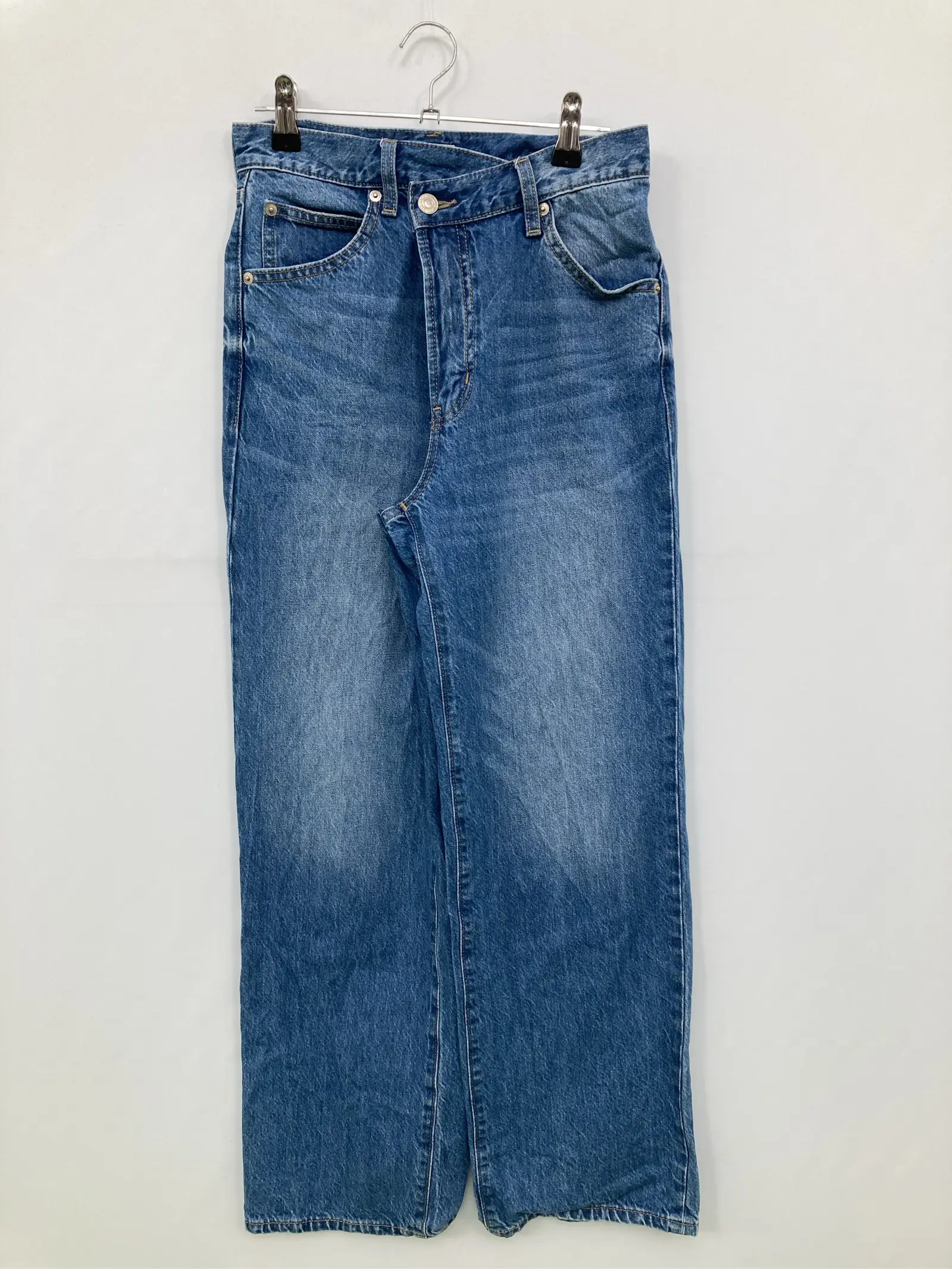 https://r2-worker.digdig.jp/product/d26c84da-861e-4fe2-ba2f-44e3d6a3aafb/e2f5aab1-3d7f-4aa0-900b-200f461a7228
