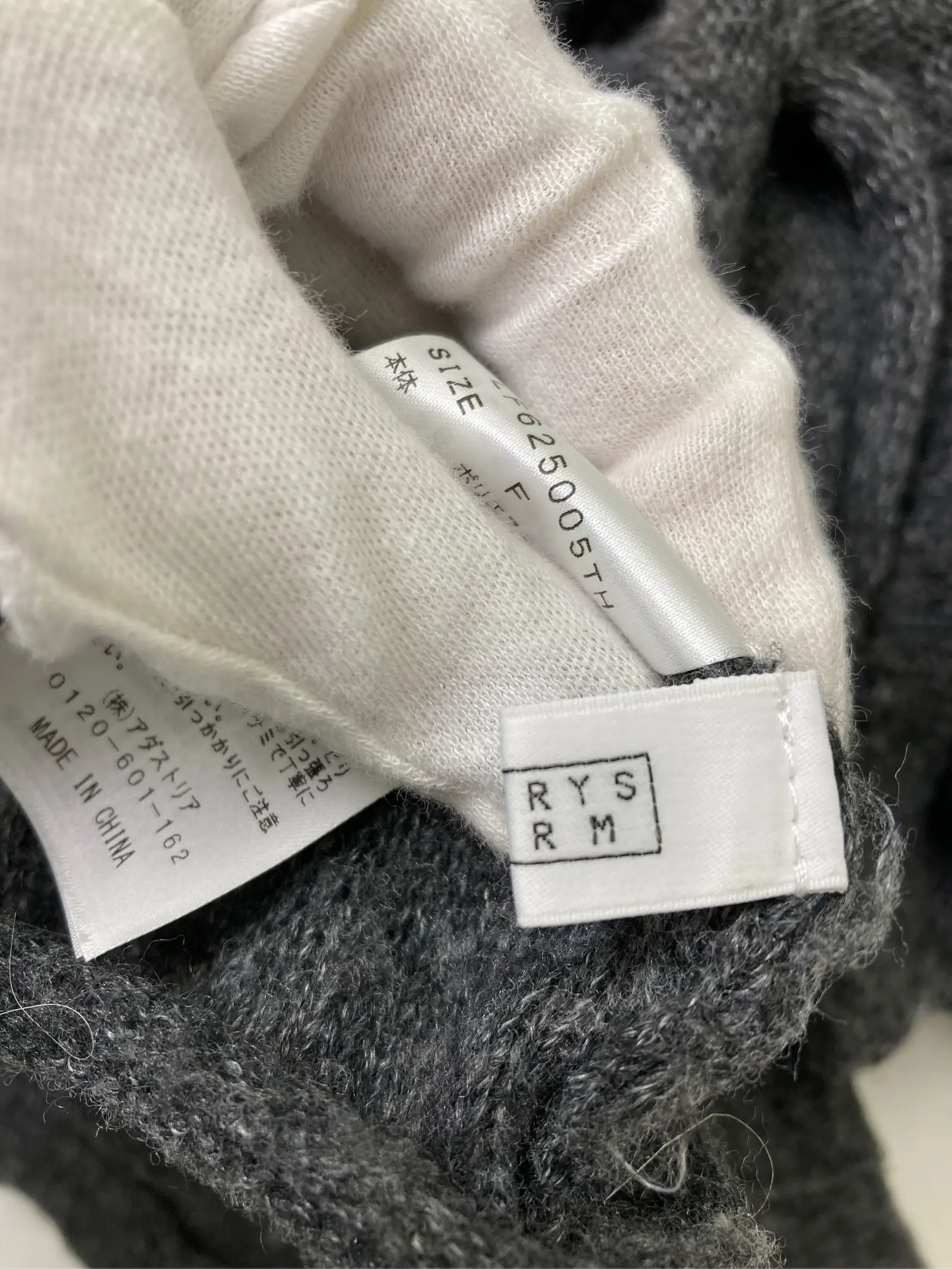 https://r2-worker.digdig.jp/product/d2fa2993-e453-4b01-9752-11e96909250d/83835652-b9b1-4488-ad42-cdf2b2738040