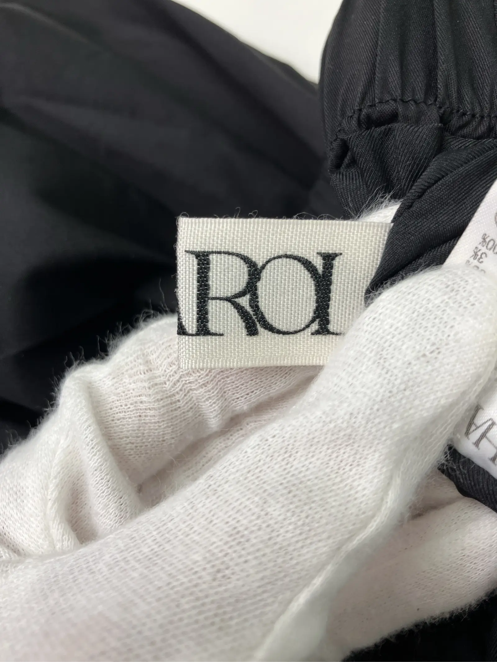 https://r2-worker.digdig.jp/product/d3a91505-61e7-4a20-993b-6f3cf696e515/8c8d088d-451e-4115-83fc-a1a54eb064cc