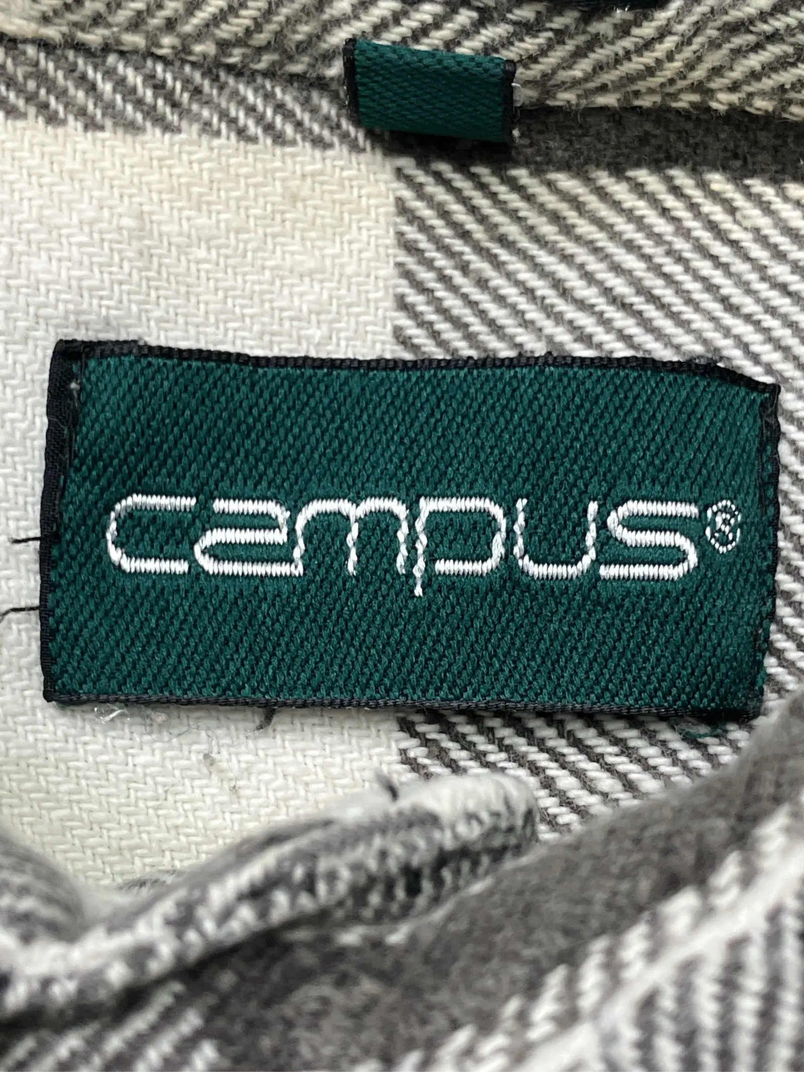 https://r2-worker.digdig.jp/product/d3c71b21-20d4-43d2-9d48-7b2376184dc5/1bc31483-eee6-4a3b-acb6-ab10cbdbafda