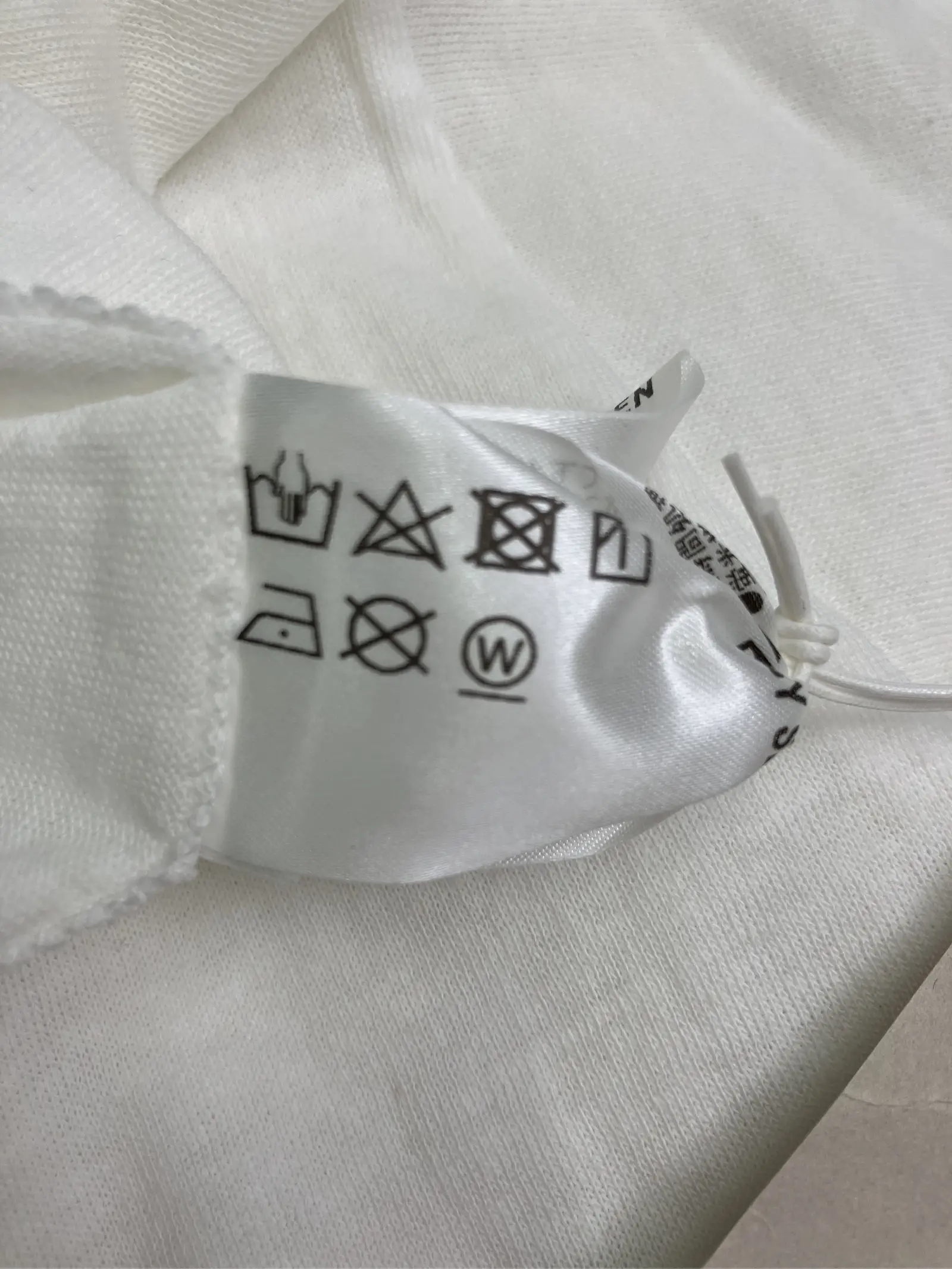 https://r2-worker.digdig.jp/product/d3f532e0-7db6-4eaa-8806-20ec70a6dab9/cb17ee31-f171-440b-b646-cdc722264099