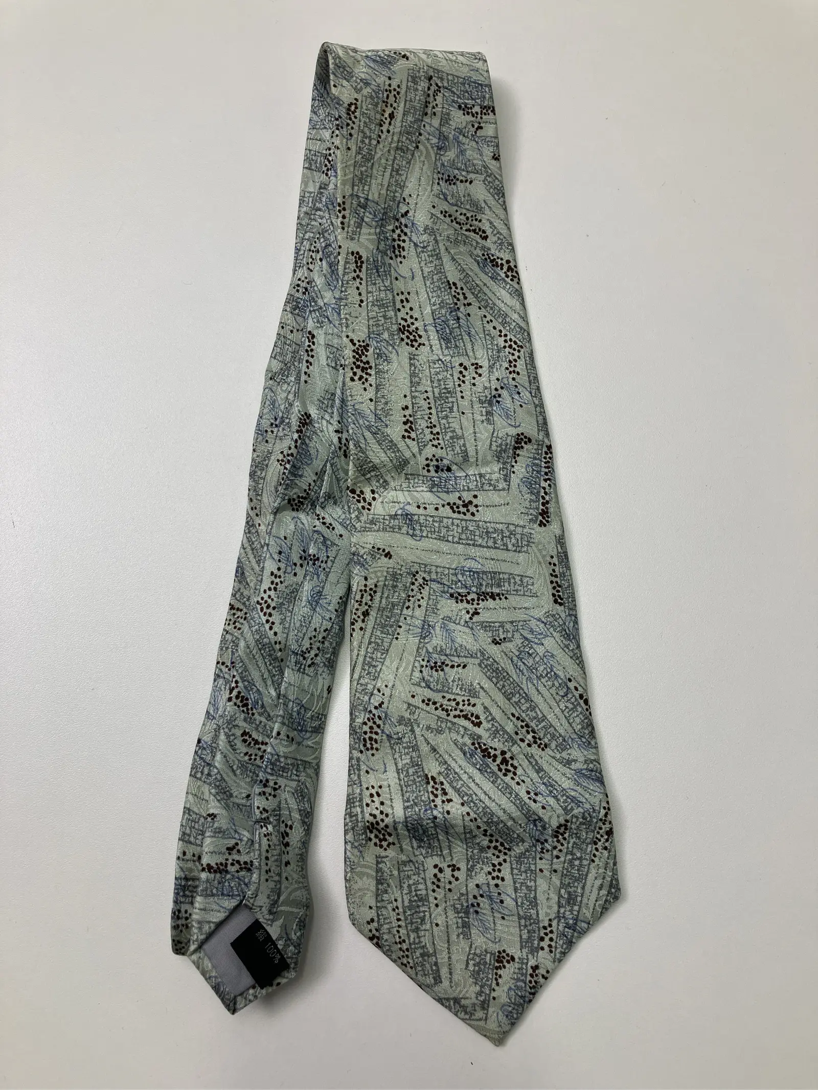 https://r2-worker.digdig.jp/product/d4464671-424b-46ba-9906-bcf1bd998c8f/f0f0a086-ad80-40db-9e8d-1e9517b2b34a