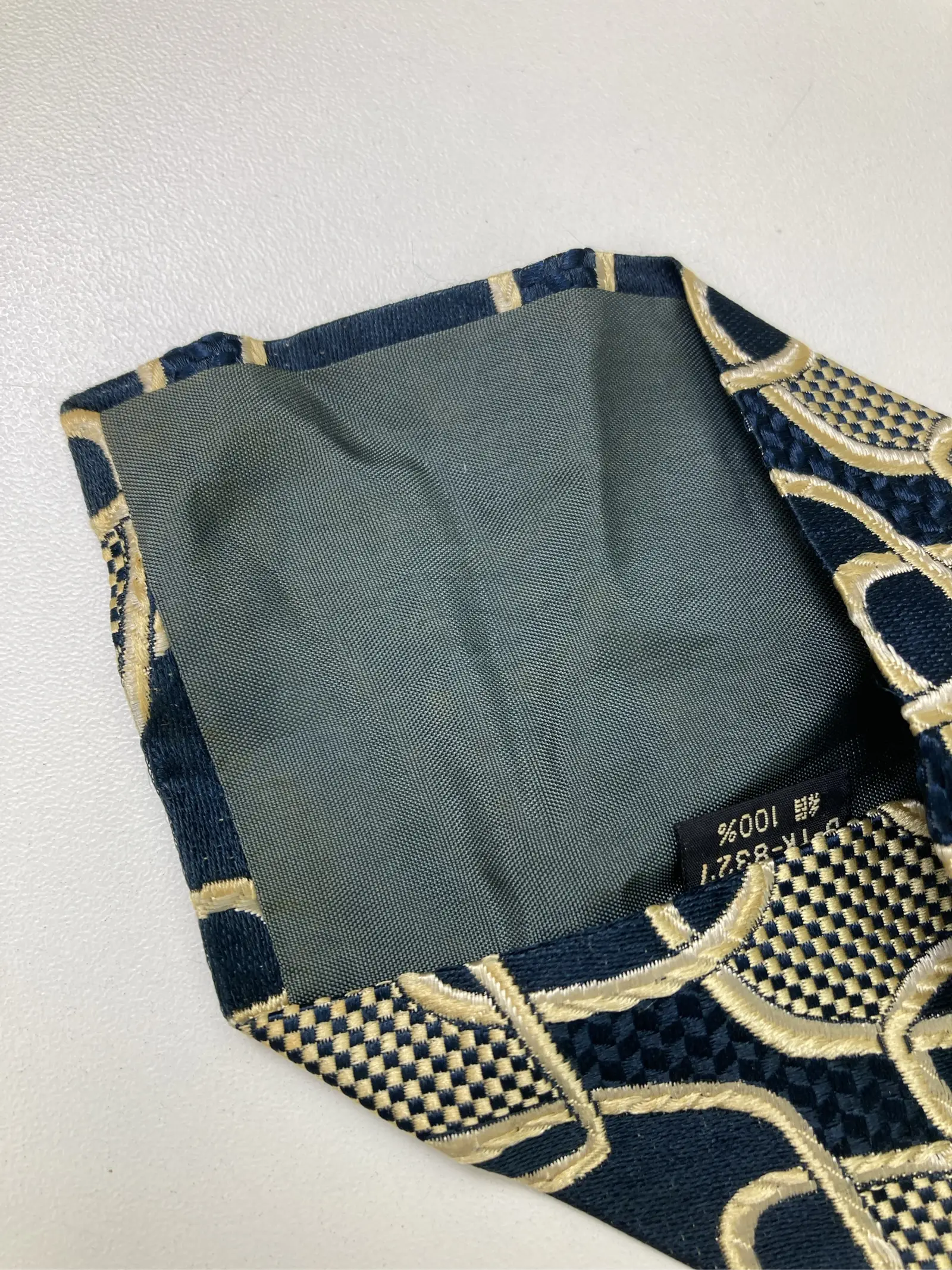 https://r2-worker.digdig.jp/product/d45b2e1e-c069-4c46-ab3e-884725ee596e/6f078077-63fd-4e4e-aff3-8efe030207ad