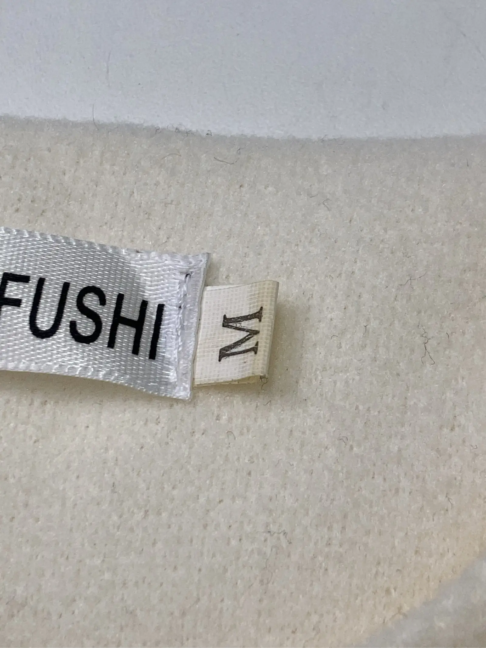 https://r2-worker.digdig.jp/product/d4761dad-582a-47f2-bb2a-da78b0c7b609/aeb5d1bb-dd03-4a36-b70e-bbb92417afe5
