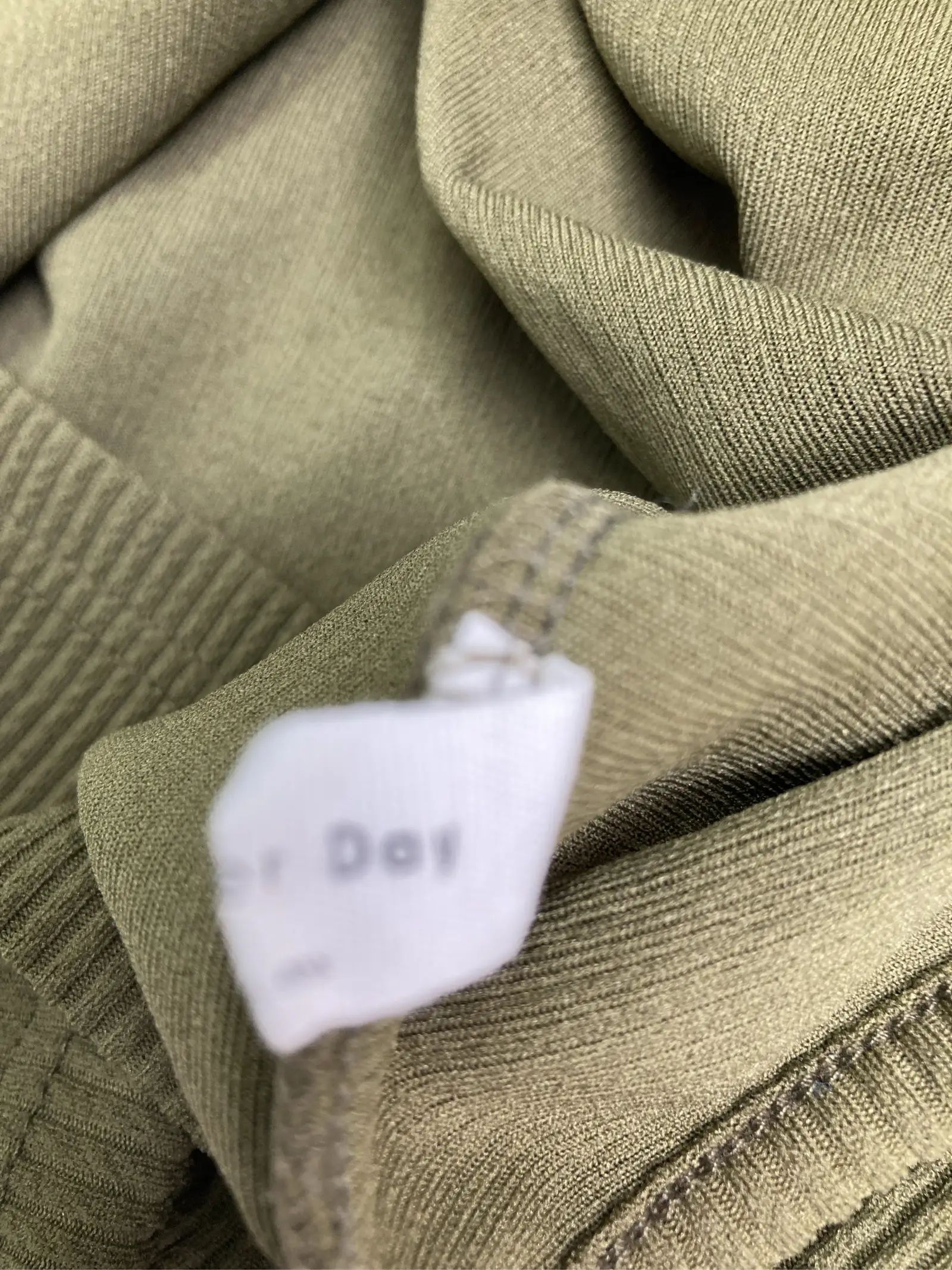 https://r2-worker.digdig.jp/product/d4b300d0-a95e-4787-9231-953229e776e5/ed4f5267-8b43-47bd-a9ed-1fa4686c5526