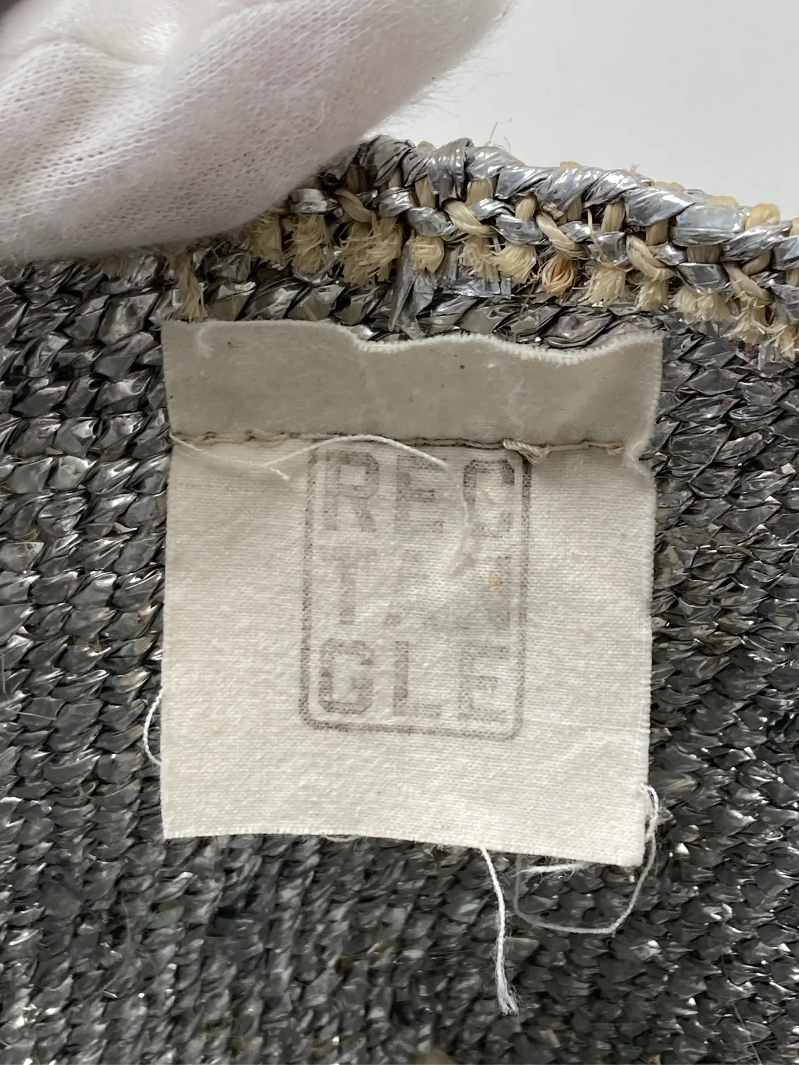 https://r2-worker.digdig.jp/product/d4e71383-3b51-4904-9c08-25f0d9ca368d/5acab836-e0b5-4703-b742-adda74736c70