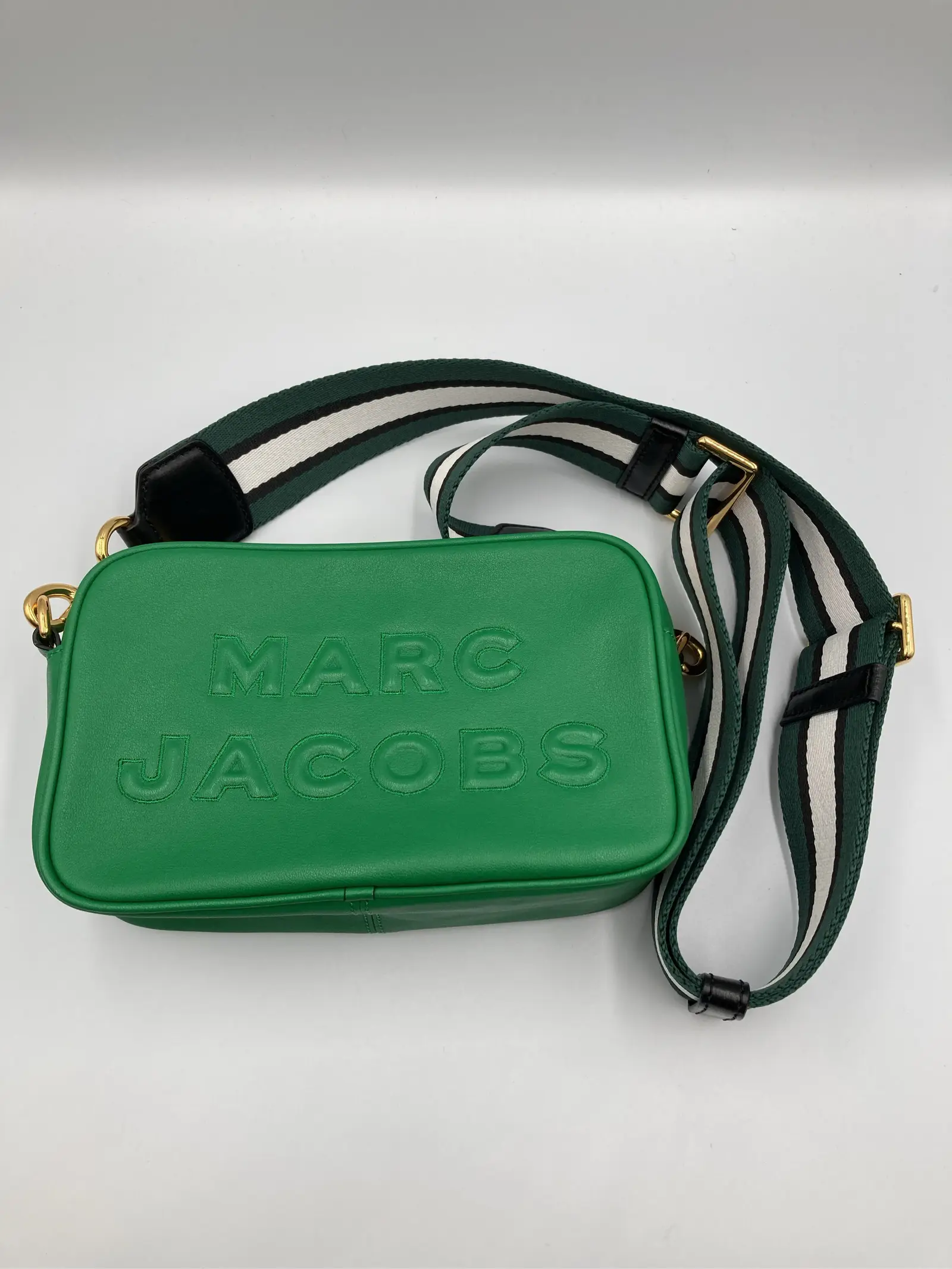 https://r2-worker.digdig.jp/product/d5586208-5546-4345-93c7-14c9e825b496/5fb94a08-7aa0-4305-b106-1bf6ea6418ba