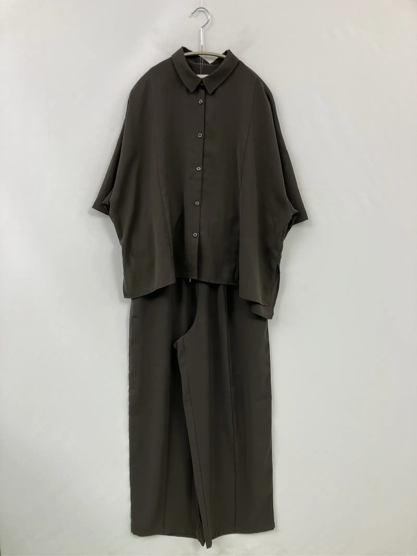 https://r2-worker.digdig.jp/product/d578d8cd-c72b-446a-9aea-44d142091751/dd5ed683-8604-42ce-a62b-2e86d4696424