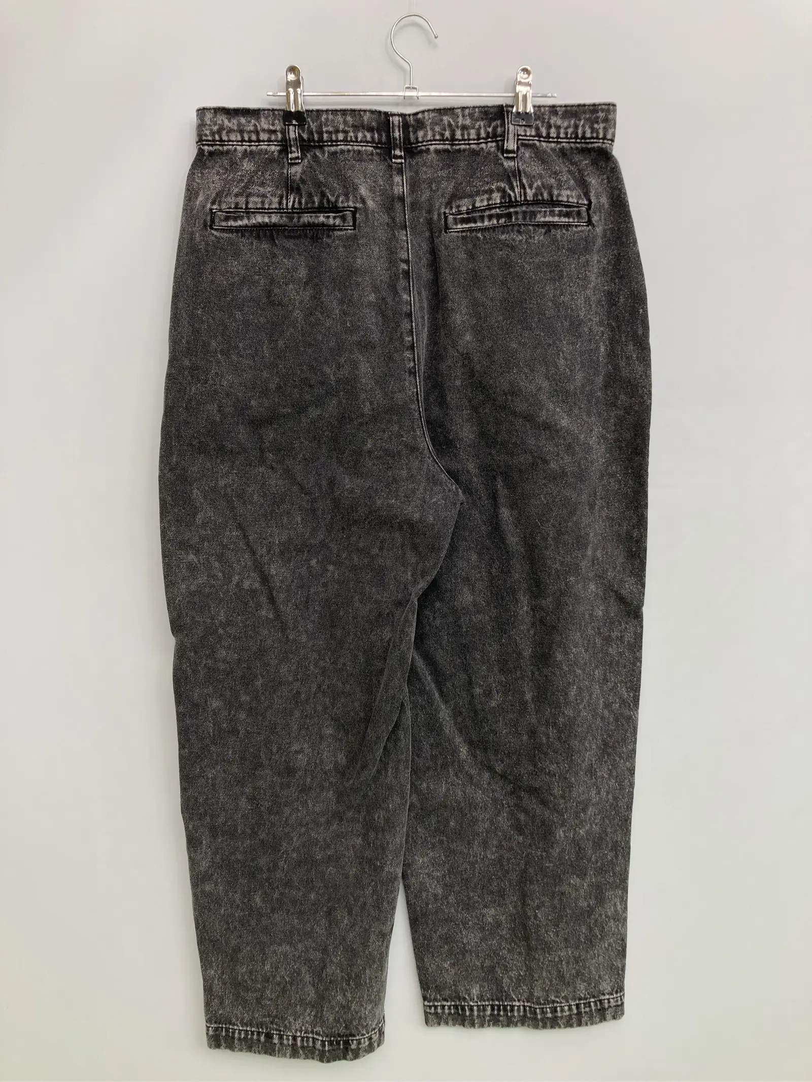 https://r2-worker.digdig.jp/product/d5a9a526-2ab3-4192-b78e-35b811ebfdc2/e8acff5b-07b5-4408-a02e-480eefbf4df5