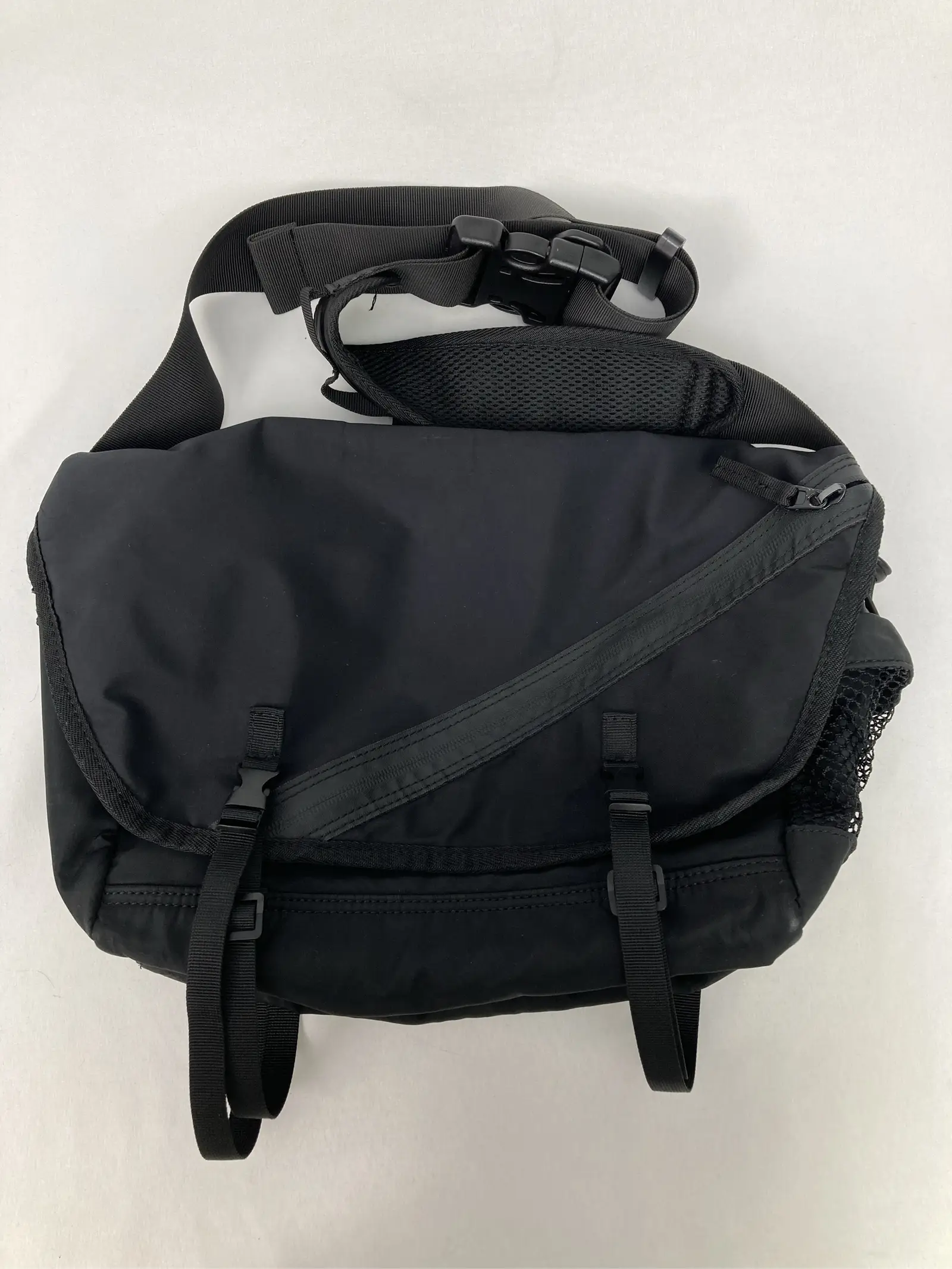 https://r2-worker.digdig.jp/product/d6533a05-23a1-4f33-82c1-9c7a89c49686/b43ffdef-1746-46ab-8ee8-9c554f6ce7f0