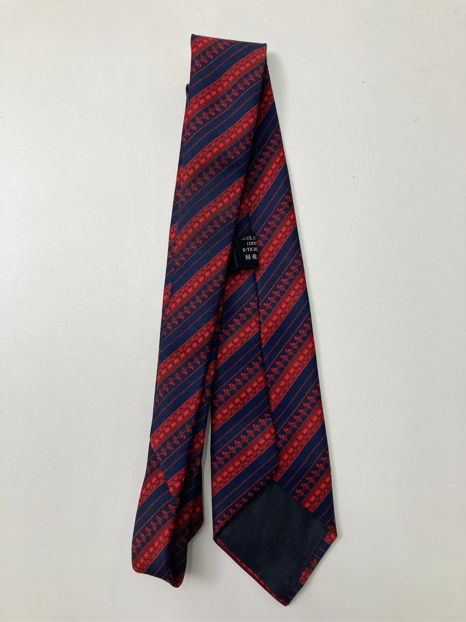 https://r2-worker.digdig.jp/product/d724f7c2-b21b-4bbe-988e-7d16282305e5/fe8a7460-ebee-44cc-b0b6-5575c0949f7d