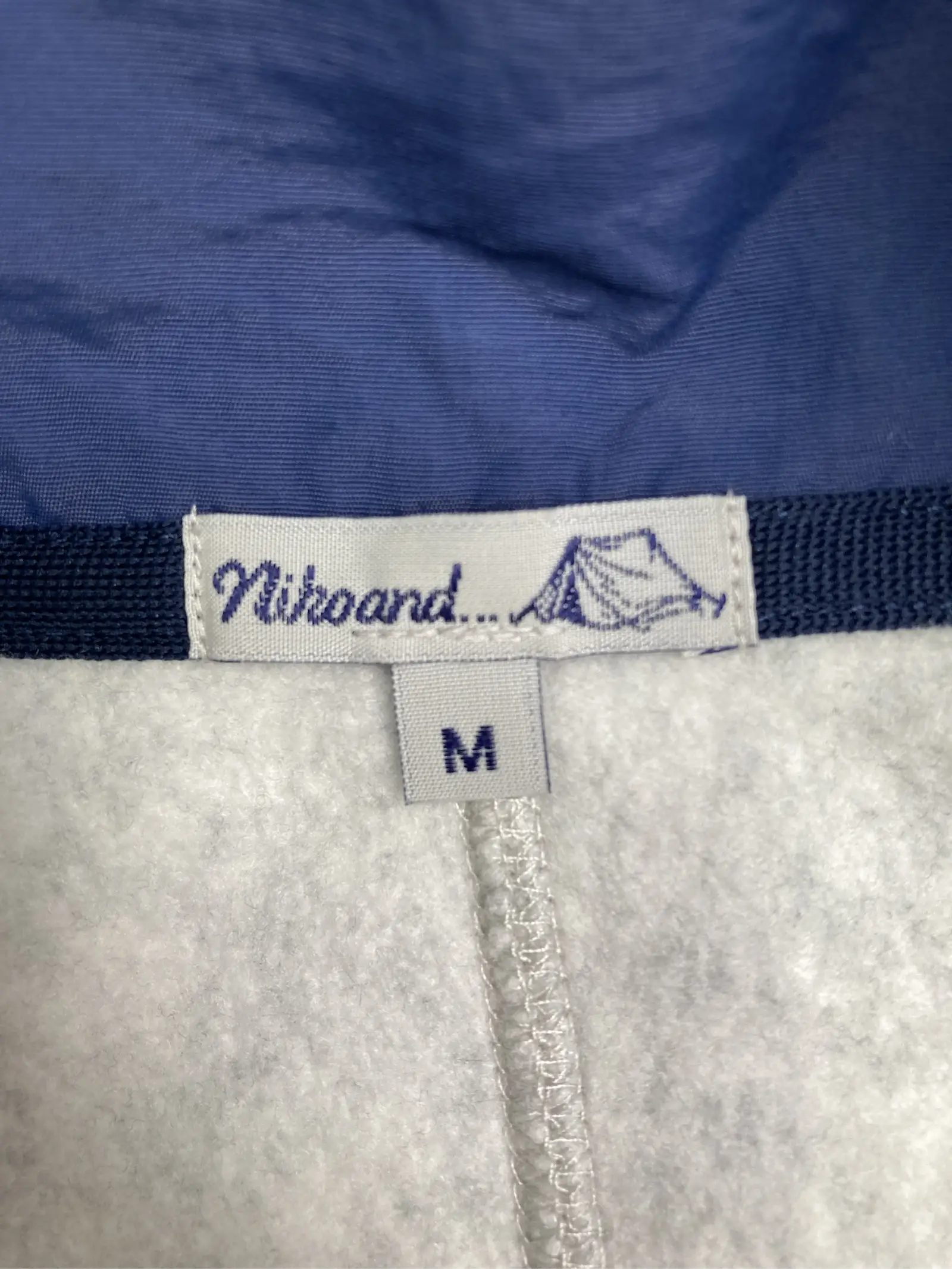 https://r2-worker.digdig.jp/product/d731fd31-42d7-434e-b55b-5c72eabfbd8c/f93c212a-e0bf-400d-bc81-3bd4f3d231b8