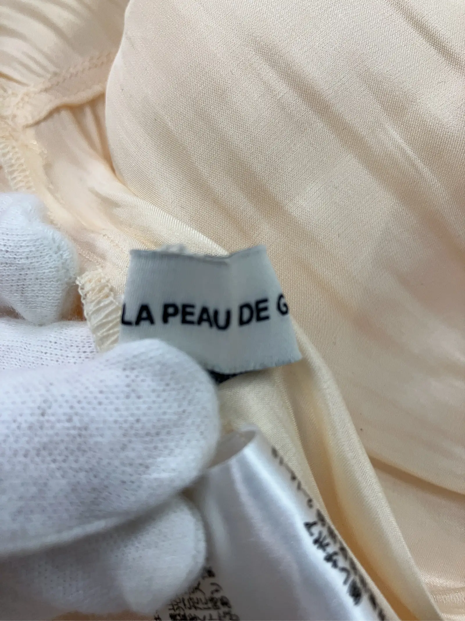 https://r2-worker.digdig.jp/product/d7692ff1-4484-4008-a792-5a4c71b3dc6c/352d4c3f-d00c-4273-b302-14efa8e06fe8
