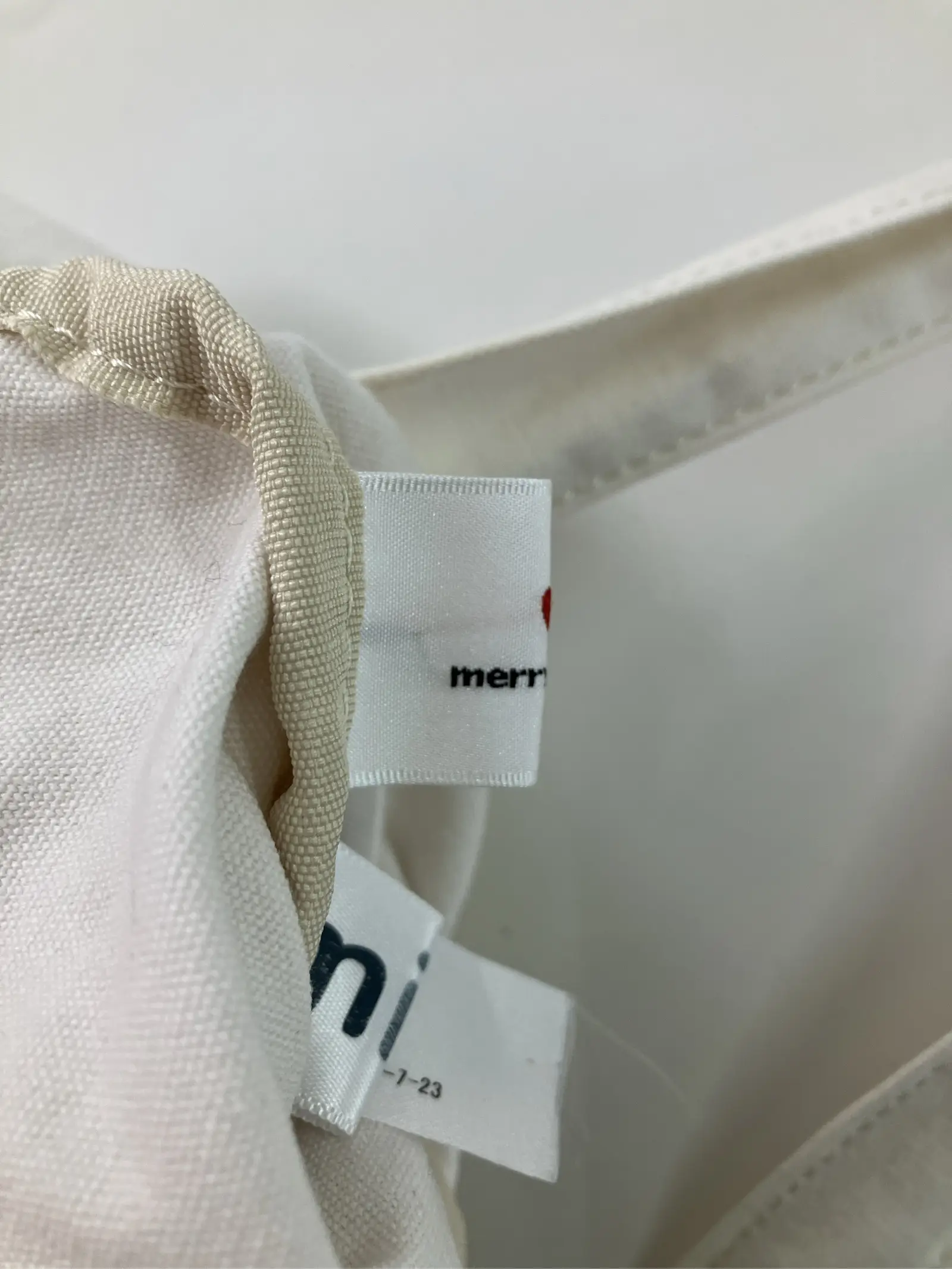 https://r2-worker.digdig.jp/product/d78bb128-3142-45ff-93ac-826d78672645/8b931dac-4adb-412e-b765-d0624efea382