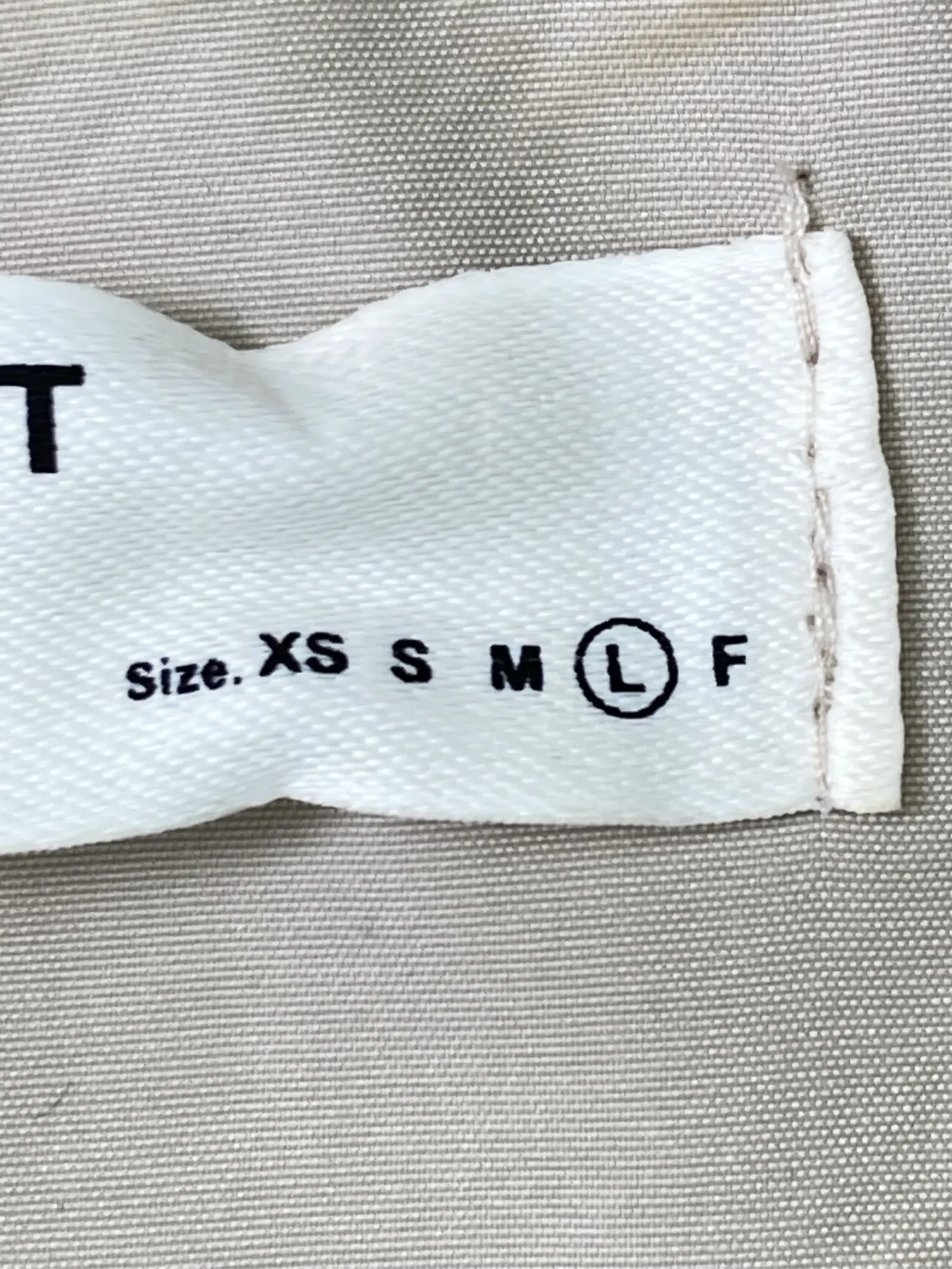 https://r2-worker.digdig.jp/product/d792cbb9-dea5-4cad-a6b9-d1f453556bfd/fb1a3fba-b03e-4649-a33d-1de44e54ccaf