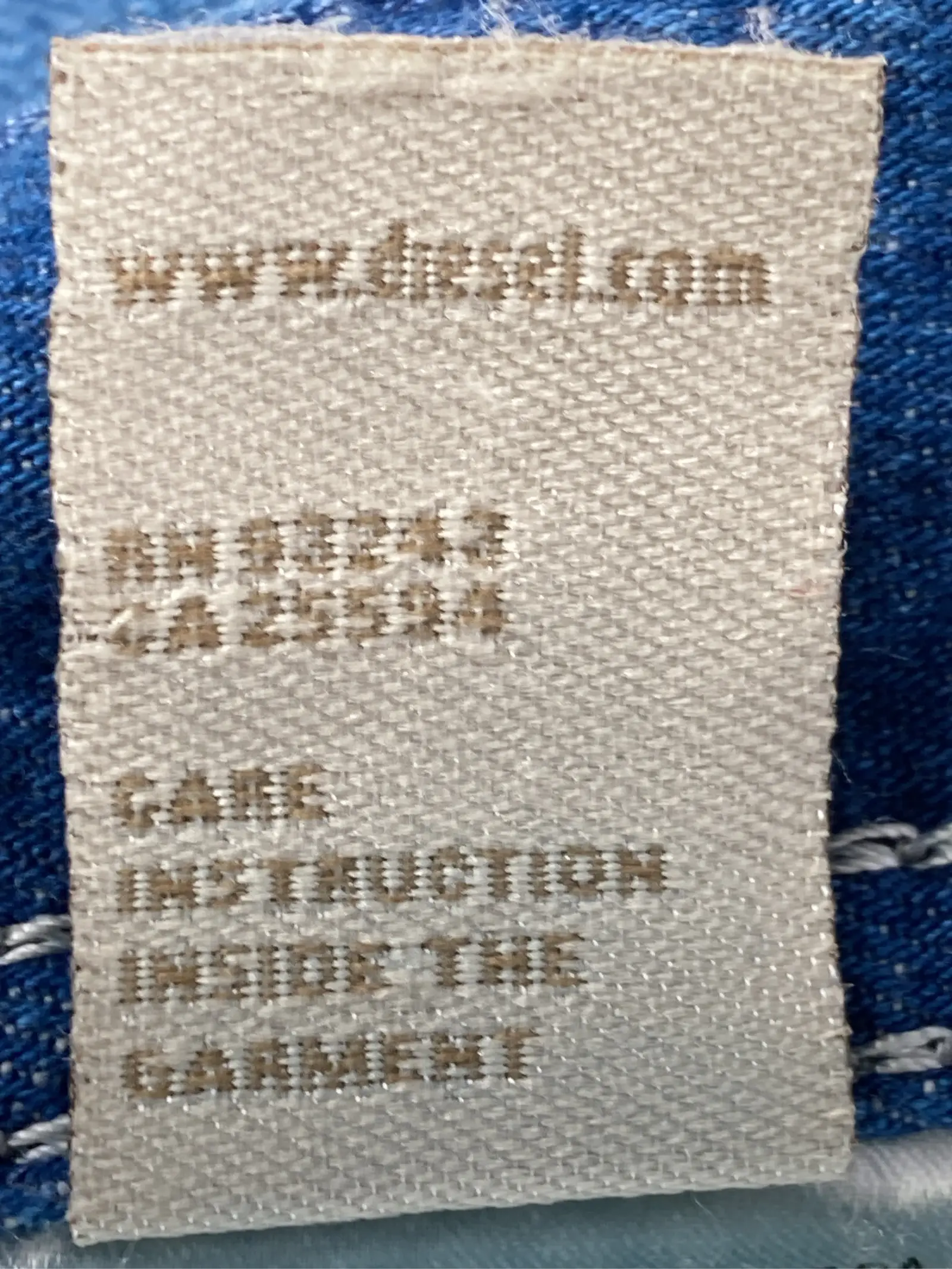 https://r2-worker.digdig.jp/product/d7a6cf2a-e2b9-4099-b377-6e834836bb50/bac45aa4-2b96-48ab-ba47-28b2b5e596de