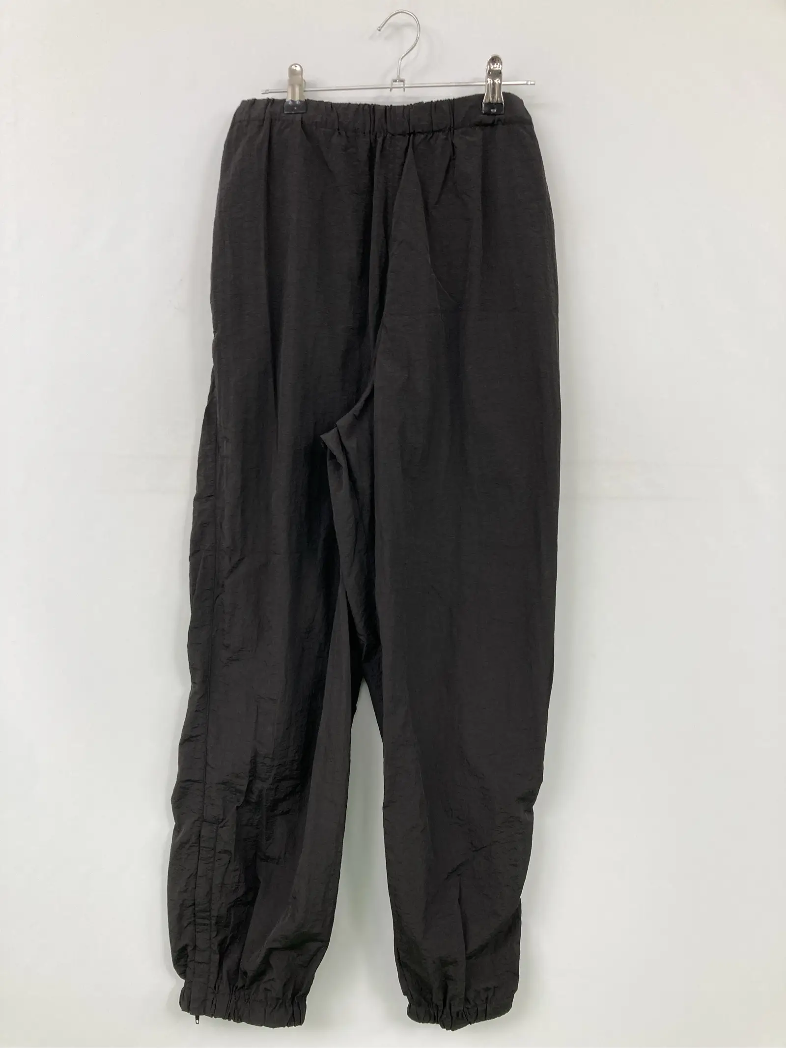 https://r2-worker.digdig.jp/product/d7f6c5f5-2922-42a9-afdd-2e7bde4bad27/62ecf9df-8d2e-4faf-80f1-12ccca095087