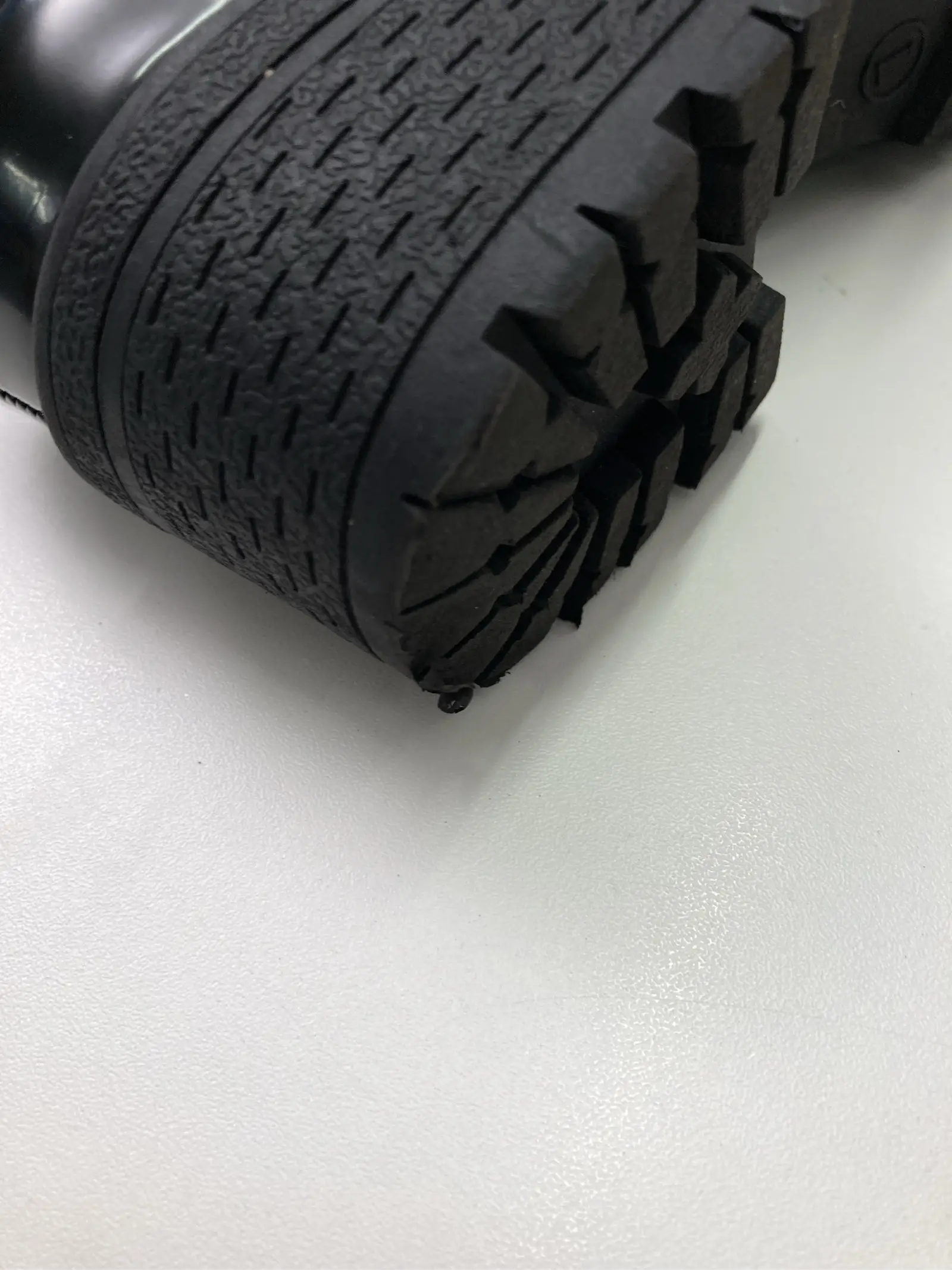 https://r2-worker.digdig.jp/product/d82229ec-049f-4697-a35a-dd72fe1ece28/090ac73c-e975-4c63-b307-e82dee0ad51b
