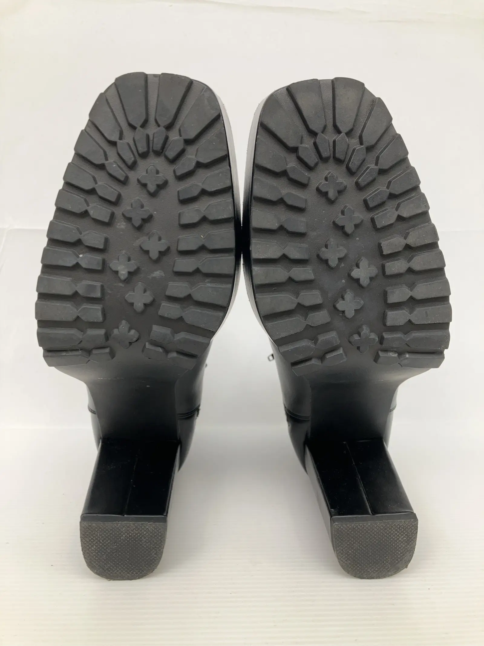 https://r2-worker.digdig.jp/product/d84e650e-4415-482c-bcca-373aac7cea21/73cc5a3e-6318-488a-ae59-485ada281c79