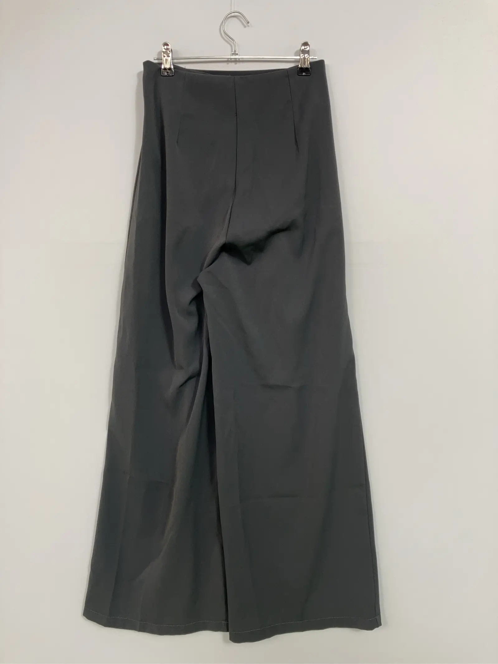 https://r2-worker.digdig.jp/product/d8a7fa8a-dd36-4339-8911-9bfd3aeef36f/9ea12cce-9420-4121-b972-1ae80195eaf7
