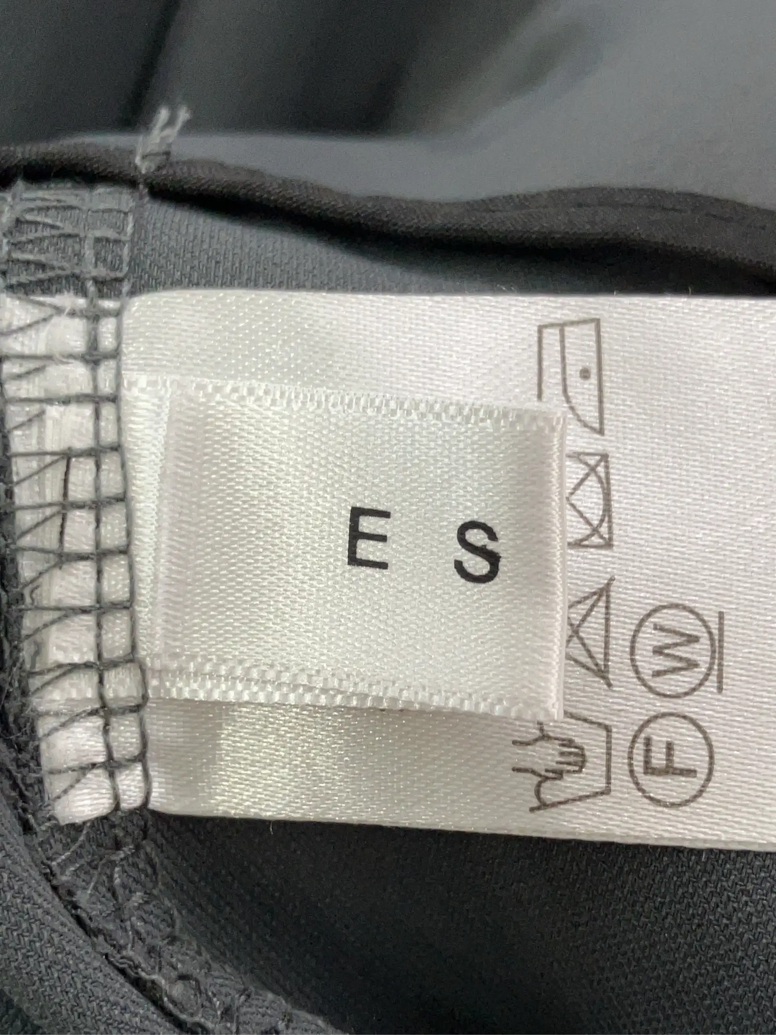 https://r2-worker.digdig.jp/product/d8a7fa8a-dd36-4339-8911-9bfd3aeef36f/b36ef304-0a11-4a6f-ae5d-0170213b47bc