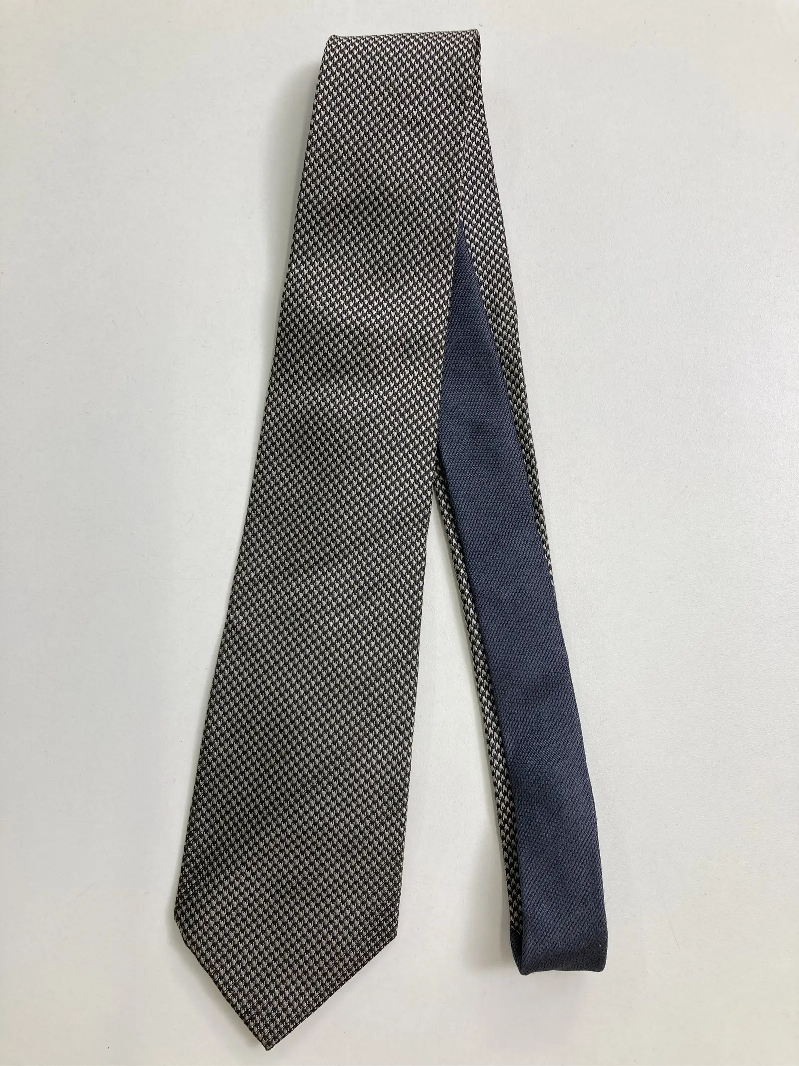 https://r2-worker.digdig.jp/product/d8b6b62c-5da2-4b8f-bdb5-0e1b9ba4ab84/9c739e28-e479-4f4f-b9cc-4f5a445c265c
